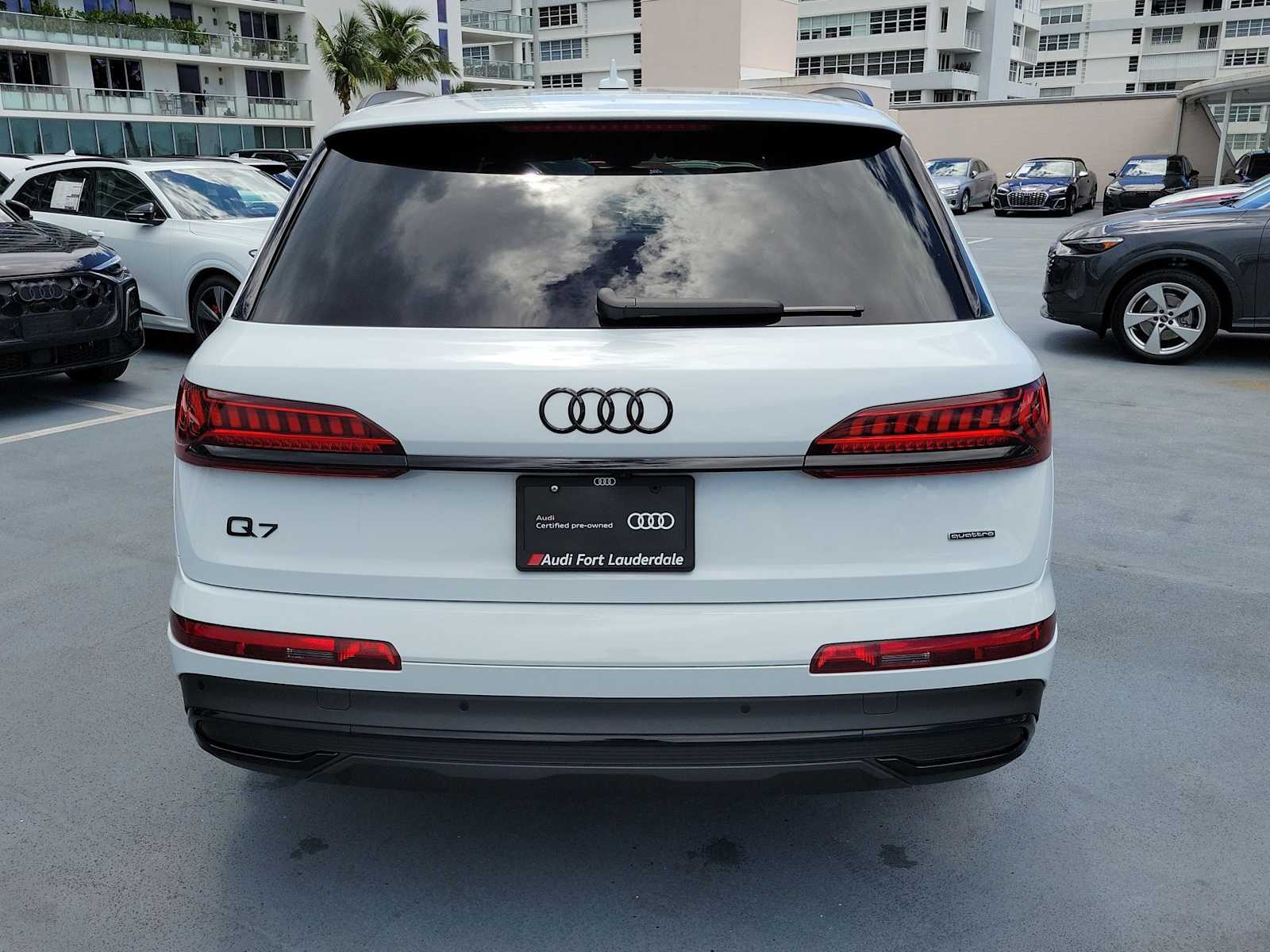 Thumbnail: 2023 Audi Q7 - 5