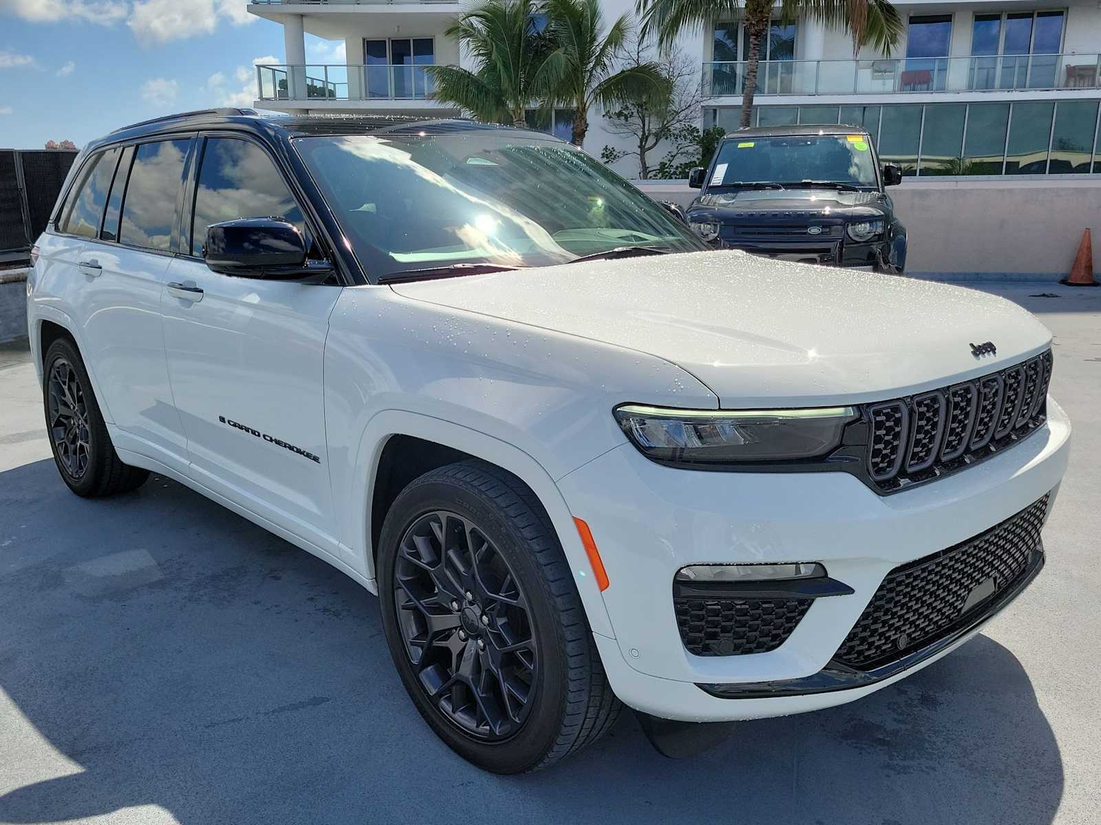 Thumbnail: 2024 Jeep Grand Cherokee - 8