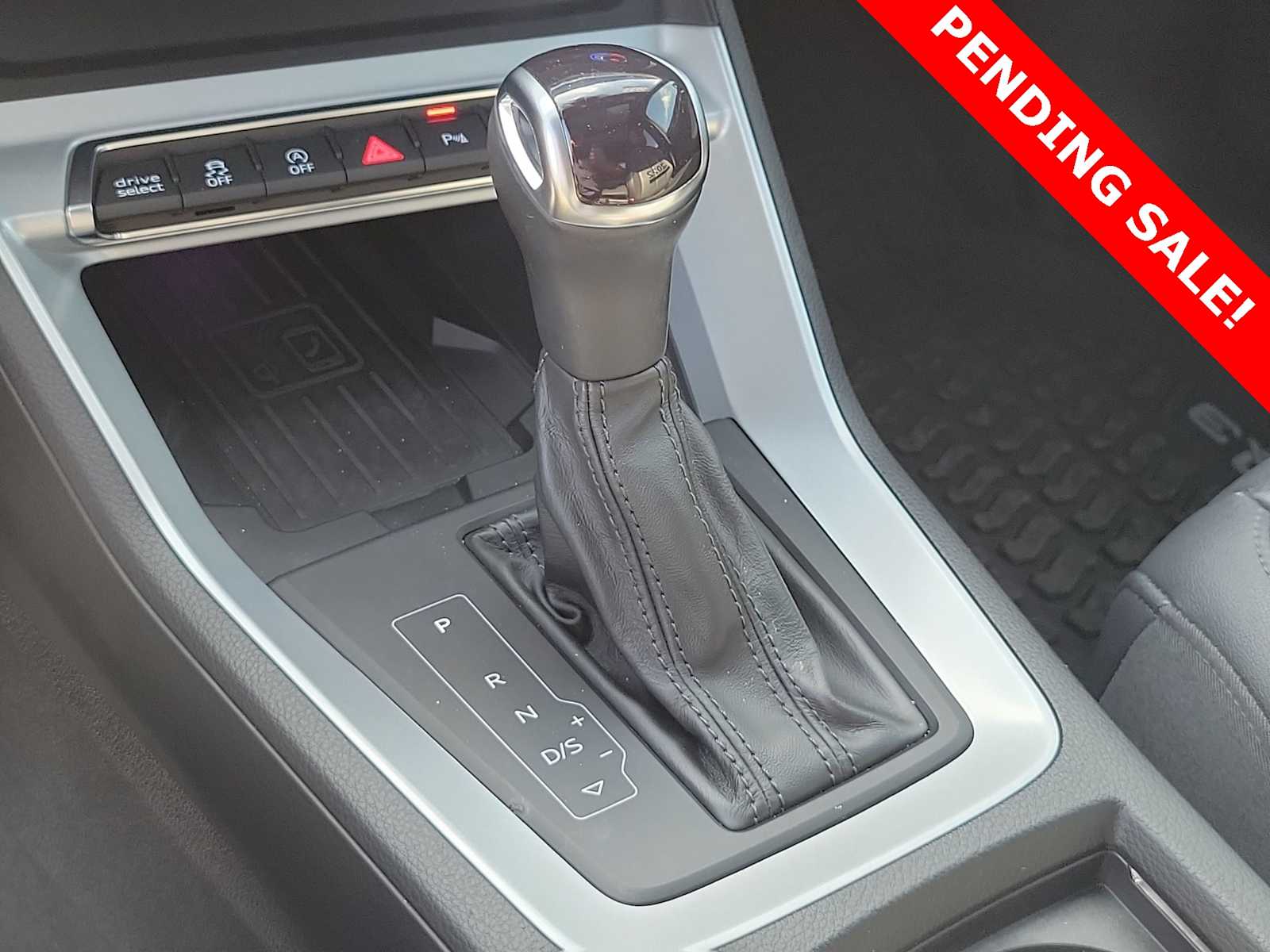 Thumbnail: 2022 Audi Q3 - 25