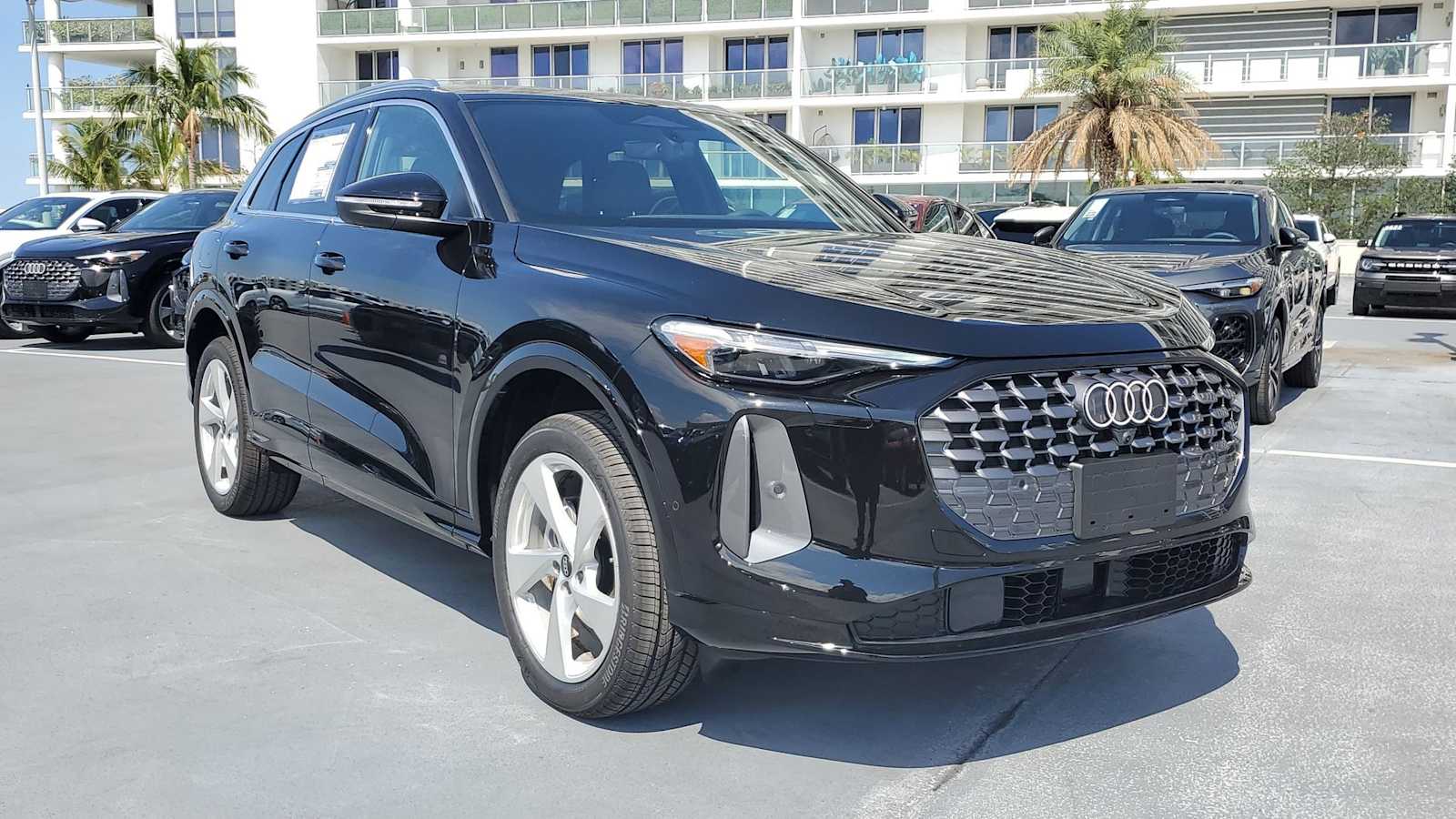 Thumbnail: 2026 Audi Q5 - 8