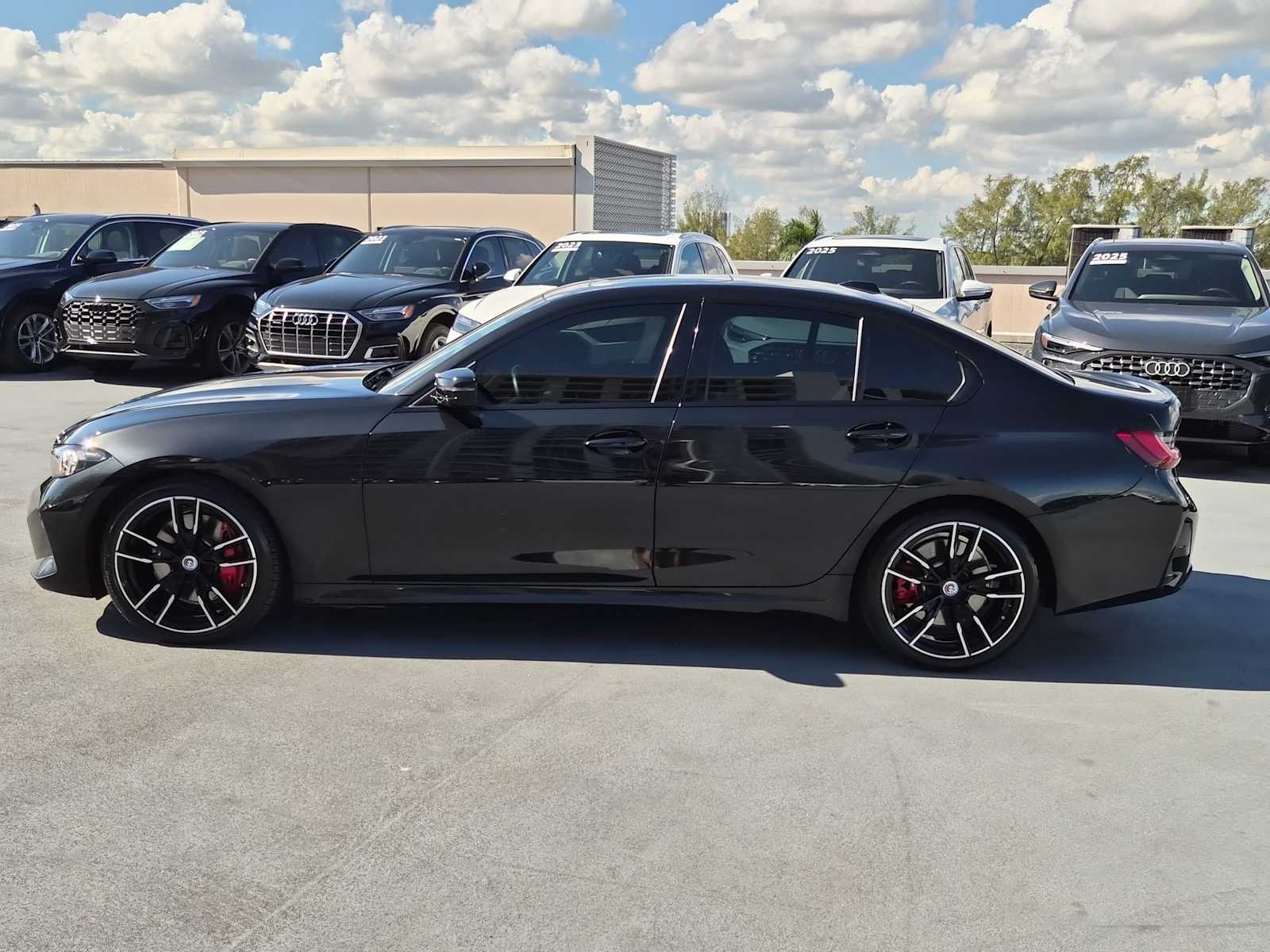 Thumbnail: 2023 BMW 3 Series - 3