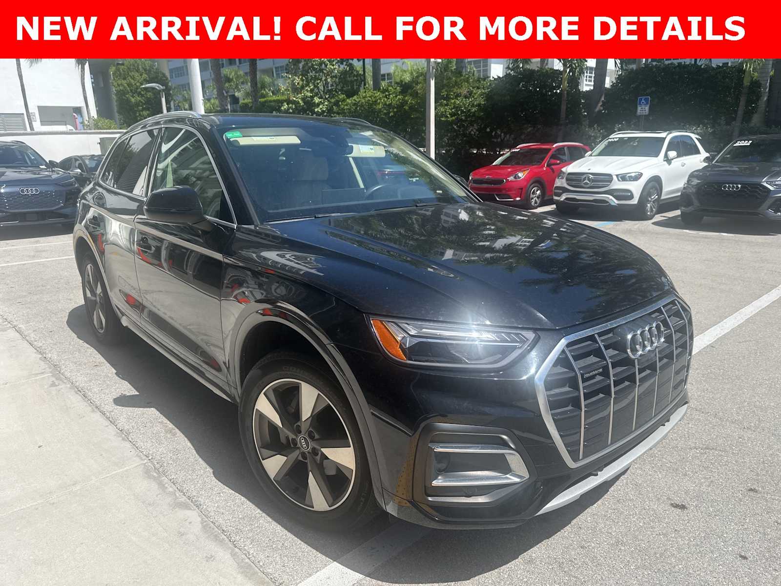 Thumbnail: 2022 Audi Q5 - 3