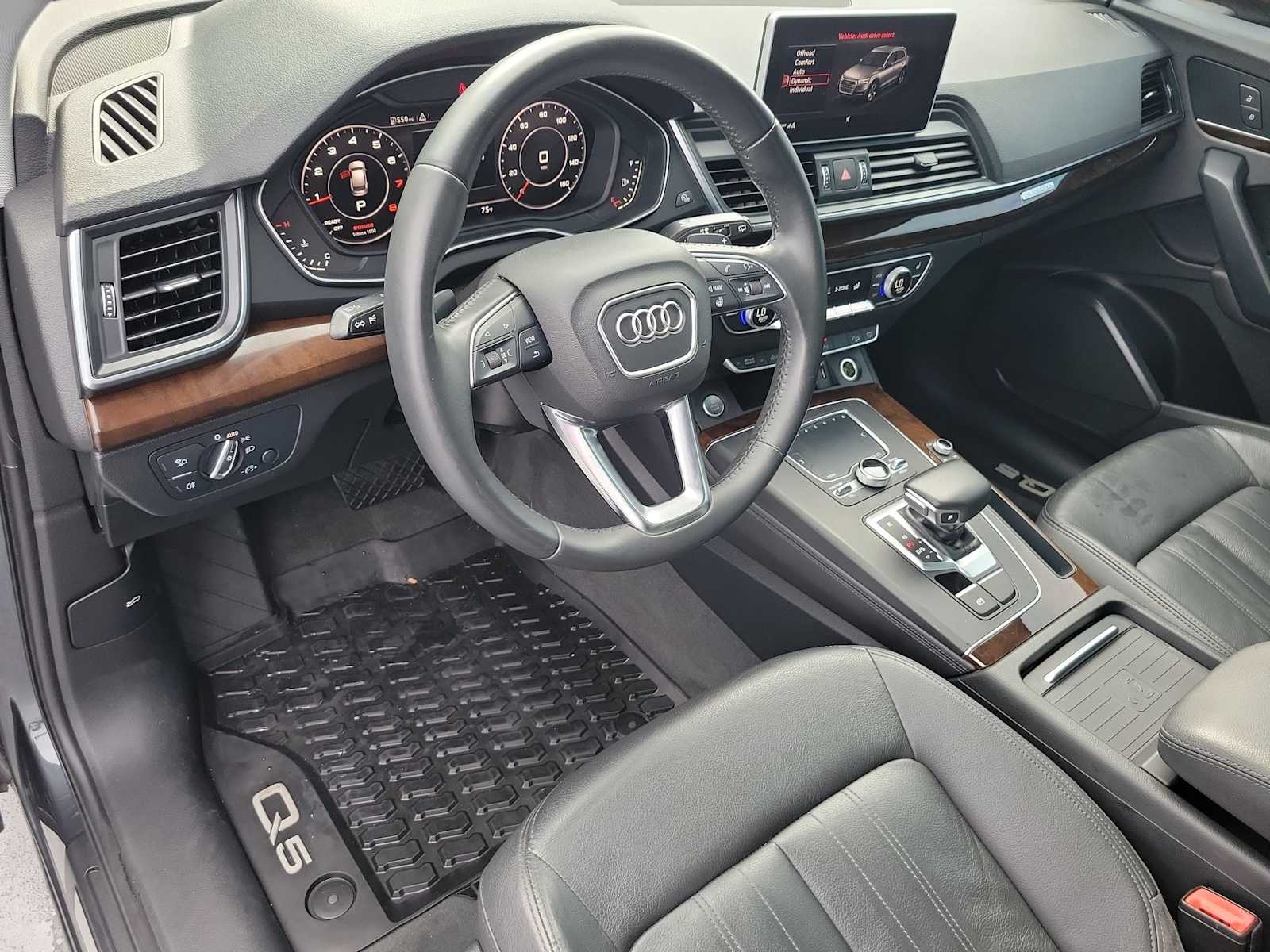 Thumbnail: 2019 Audi Q5 - 2
