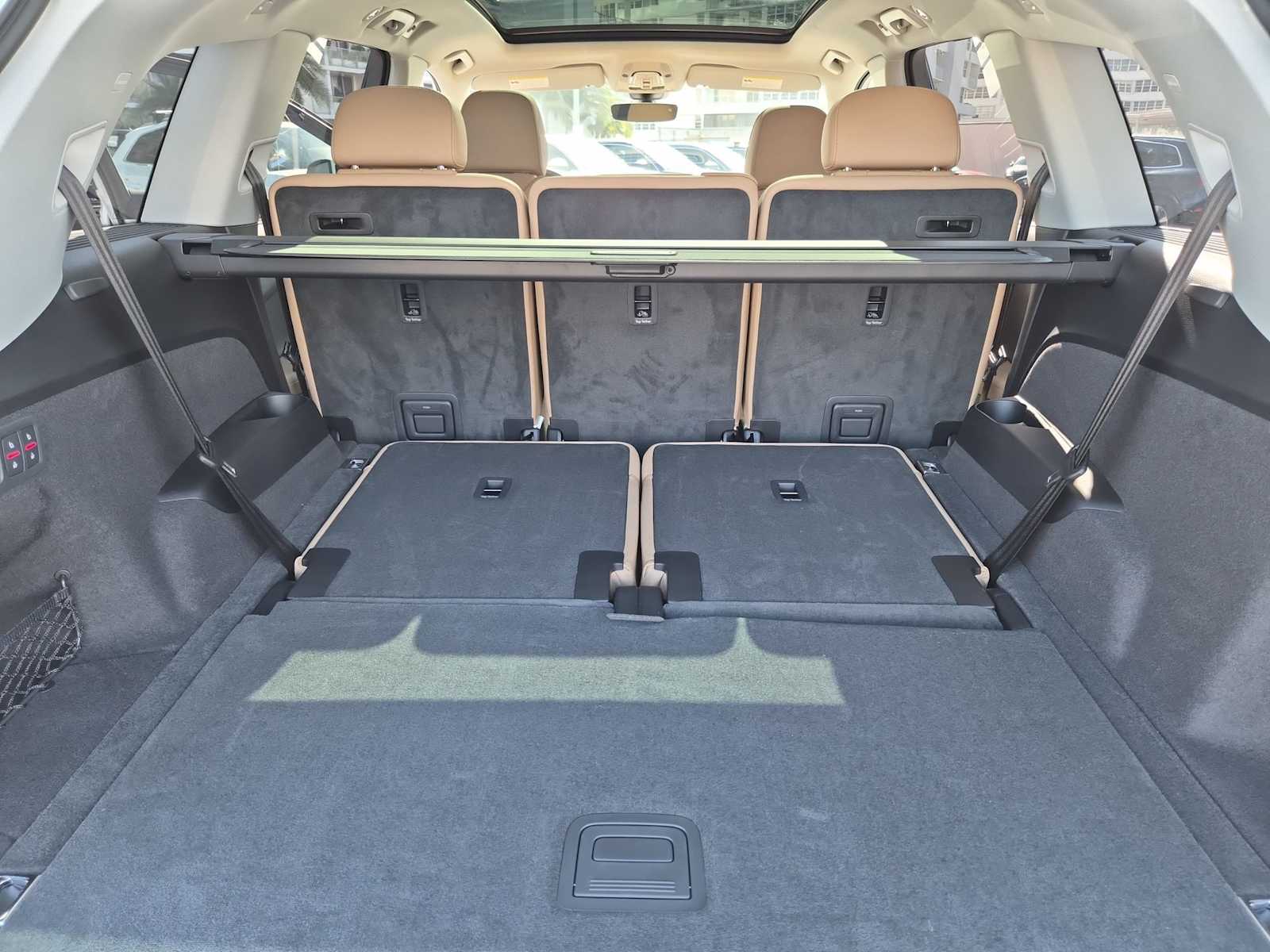 Thumbnail: 2026 Audi Q7 - 27