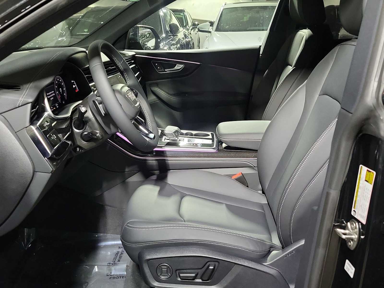Thumbnail: 2026 Audi Q8 - 2