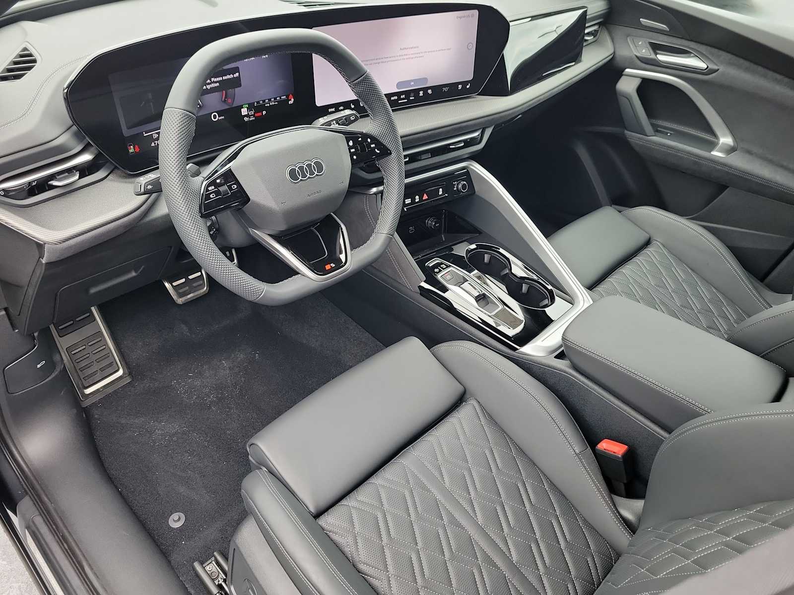 Thumbnail: 2026 Audi SQ5 - 2