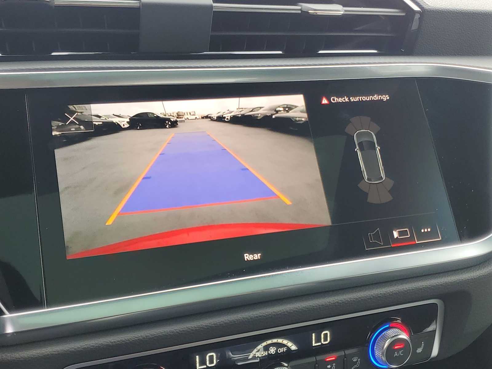 Thumbnail: 2024 Audi Q3 - 26