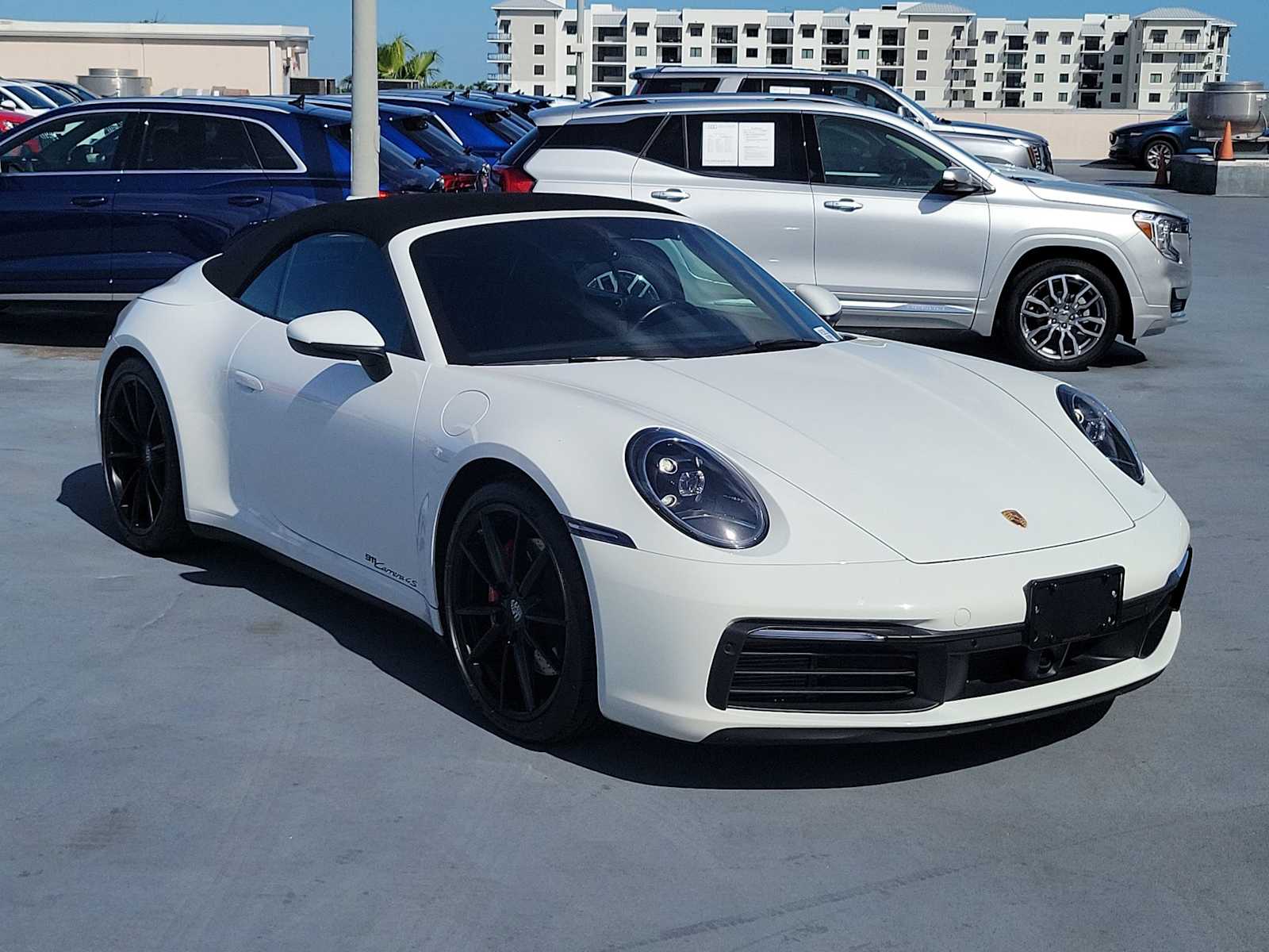 Thumbnail: 2020 Porsche 911 - 8