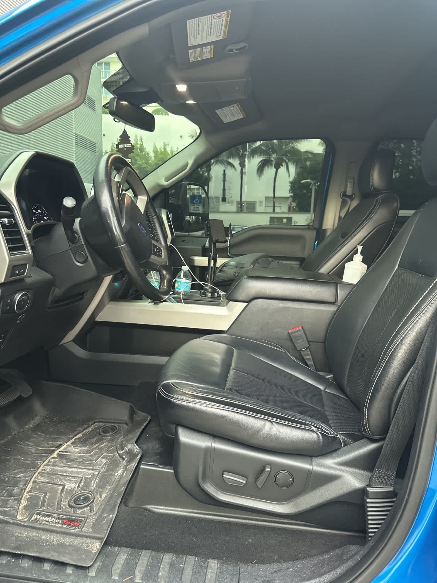 Thumbnail: 2020 Ford Econoline - 4