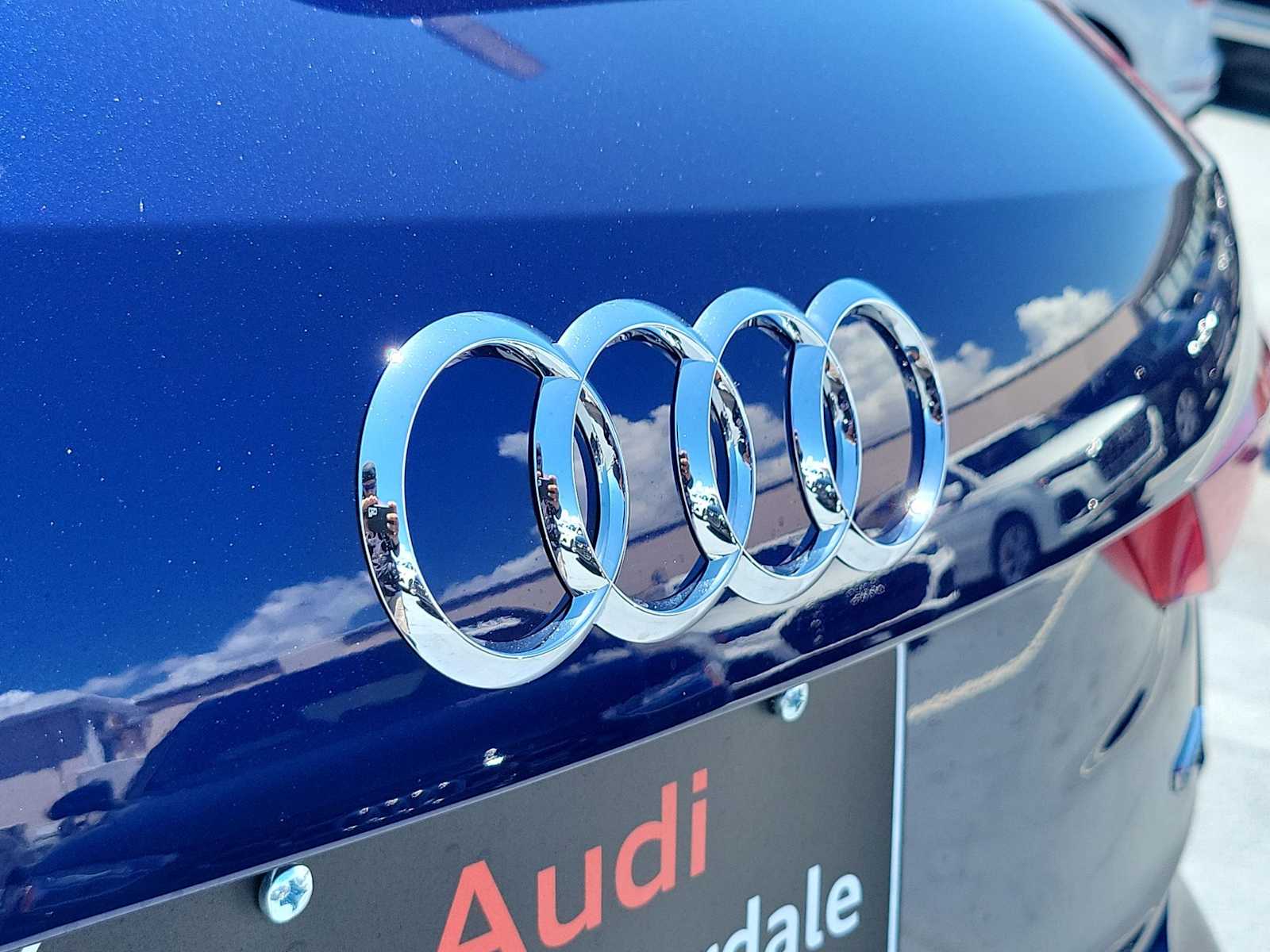 Thumbnail: 2025 Audi Q3 - 10