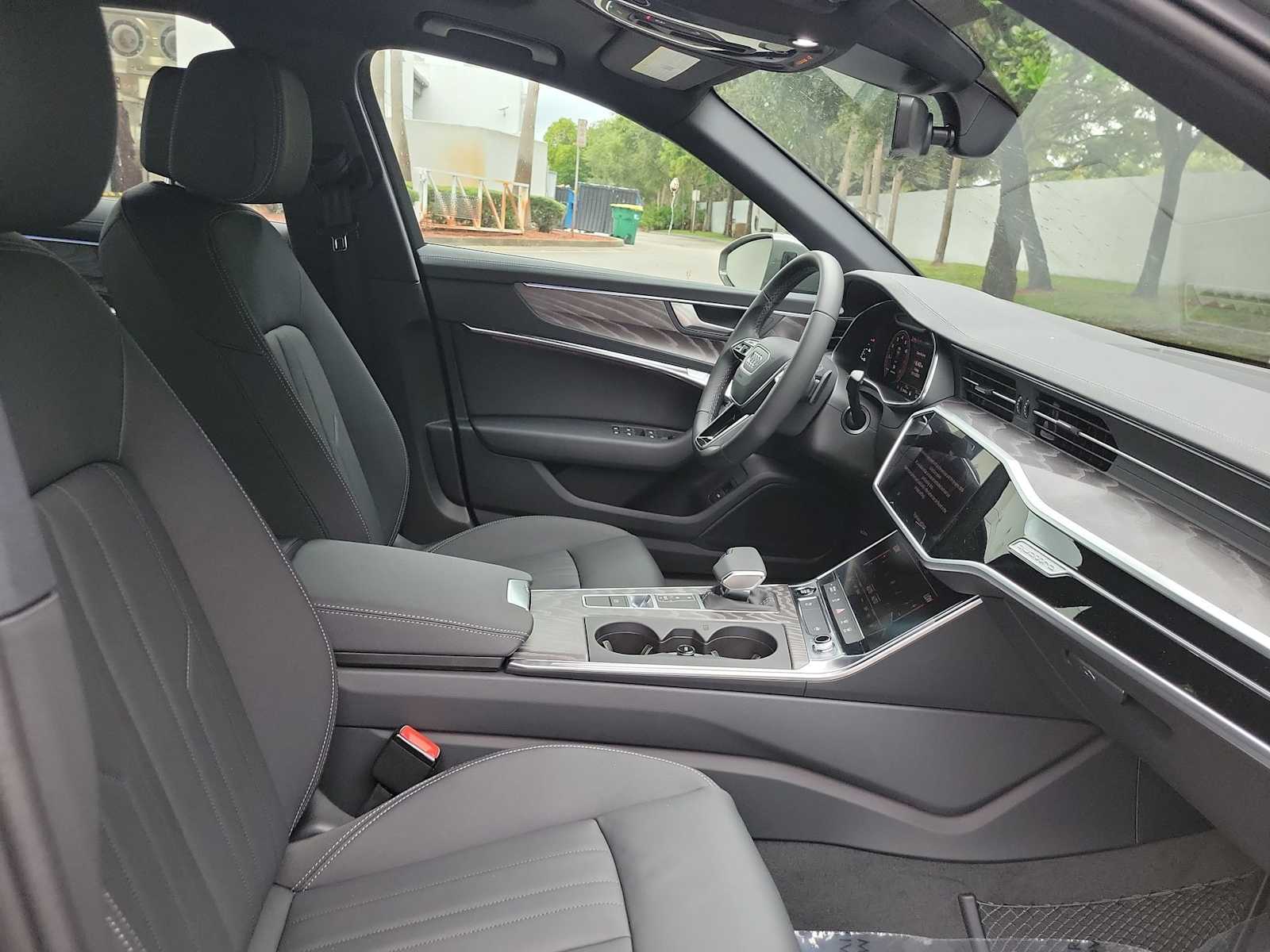 Thumbnail: 2025 Audi A6 - 22