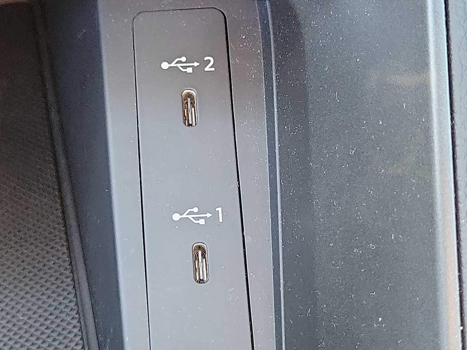 Thumbnail: 2022 Audi Q3 - 27