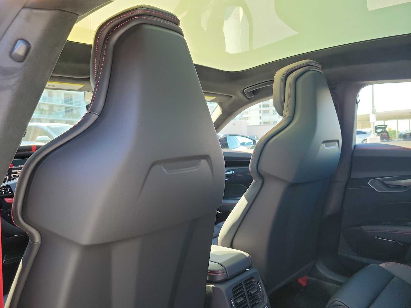 Thumbnail: 2026 Audi RS e-tron GT - 16