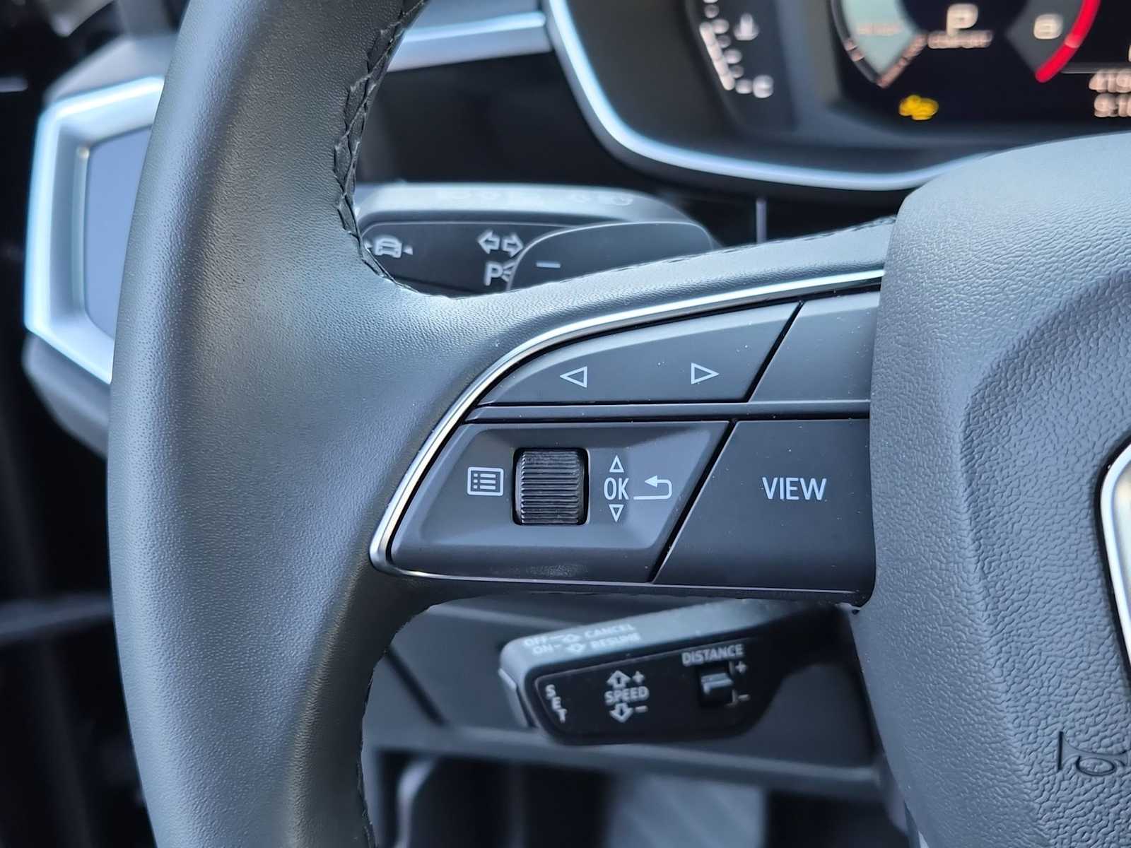 Thumbnail: 2025 Audi Q3 - 21