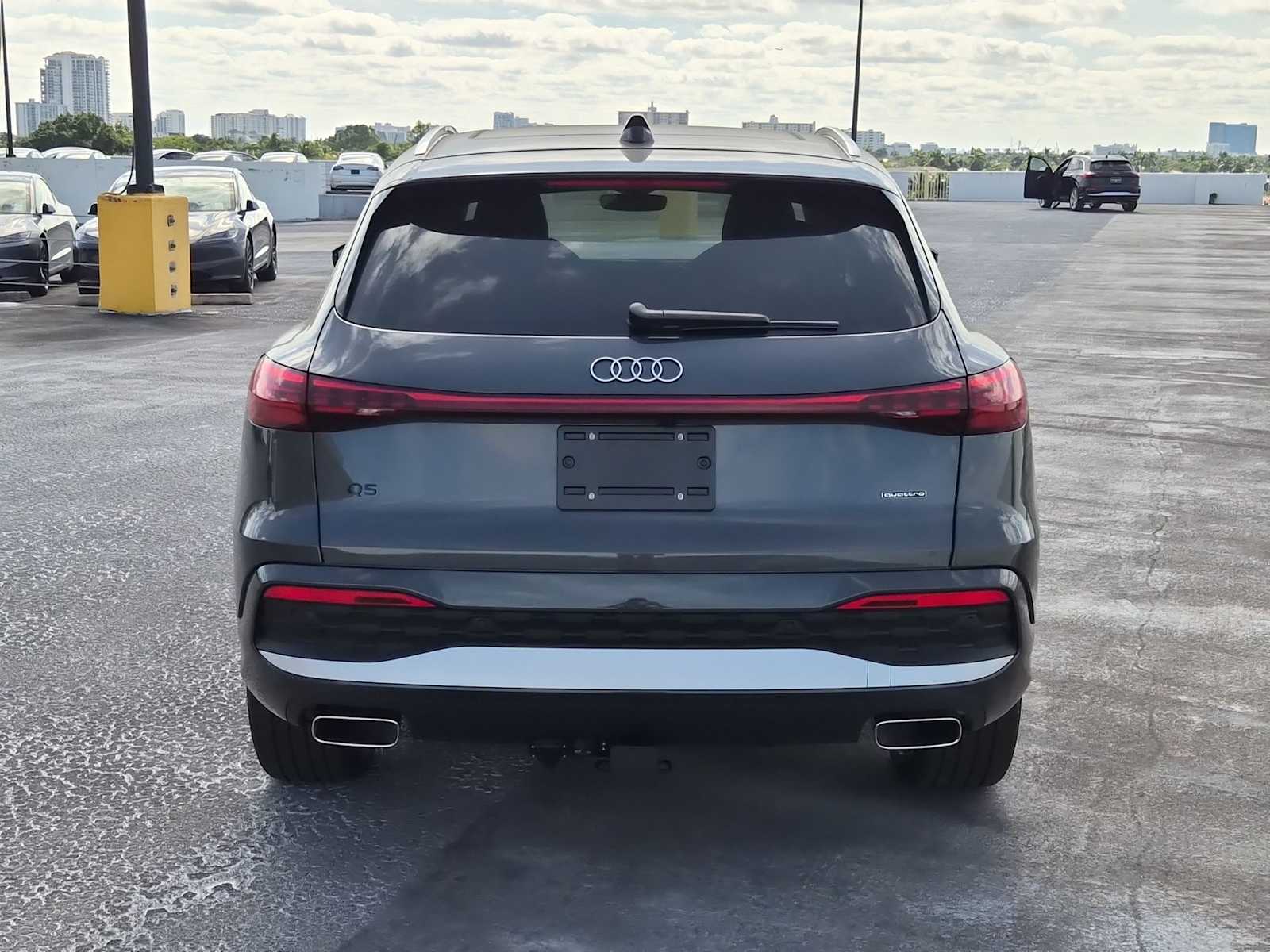 Thumbnail: 2025 Audi Q5 - 5