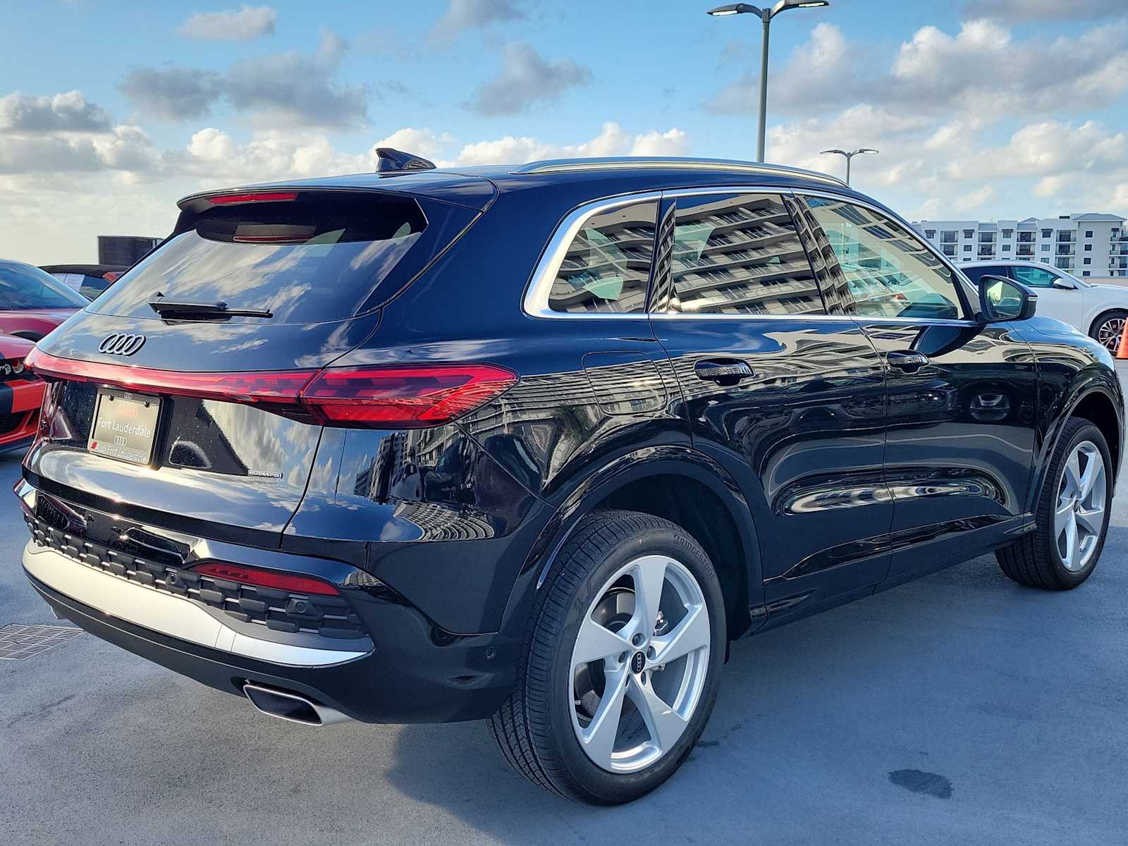Thumbnail: 2026 Audi Q5 - 6