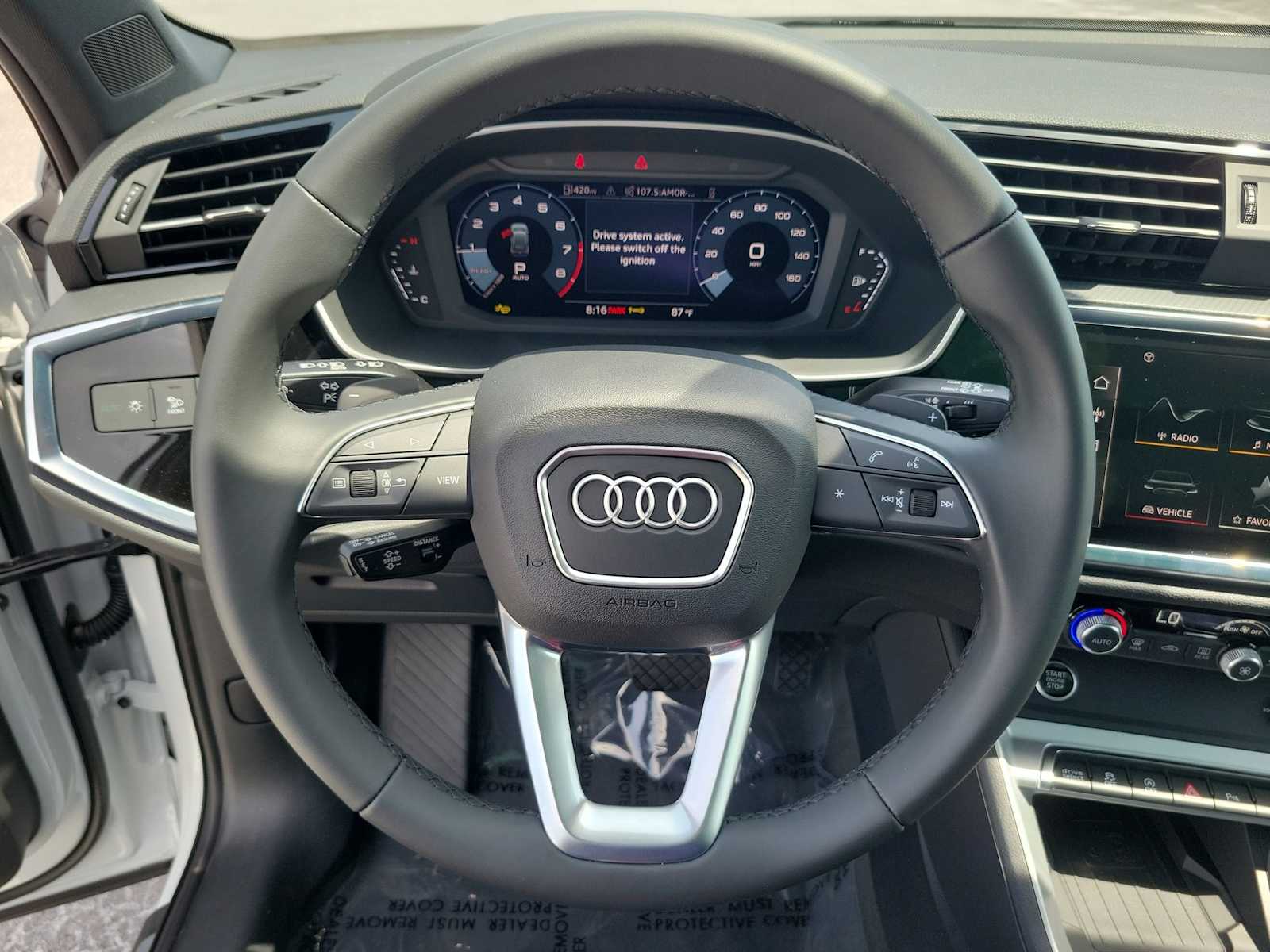 Thumbnail: 2025 Audi Q3 - 20