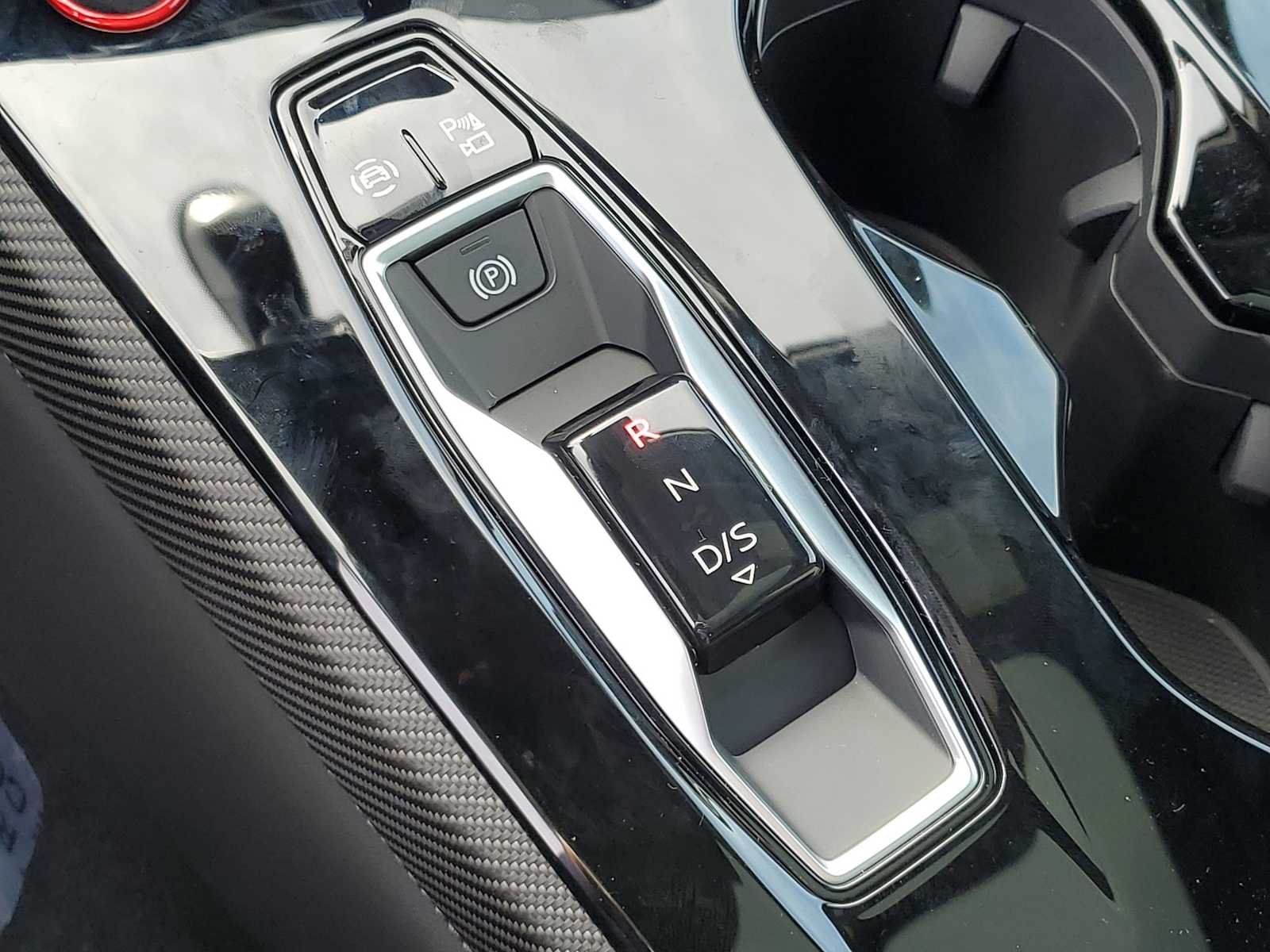 Thumbnail: 2025 Audi S5 - 25