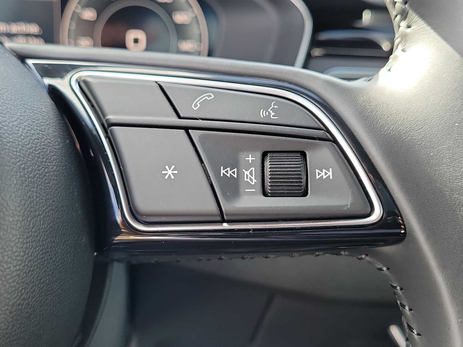 Thumbnail: 2020 Audi A4 - 22