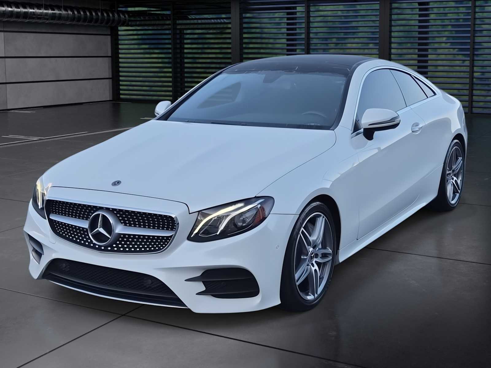 Thumbnail: 2018 Mercedes-Benz E-Class - 1