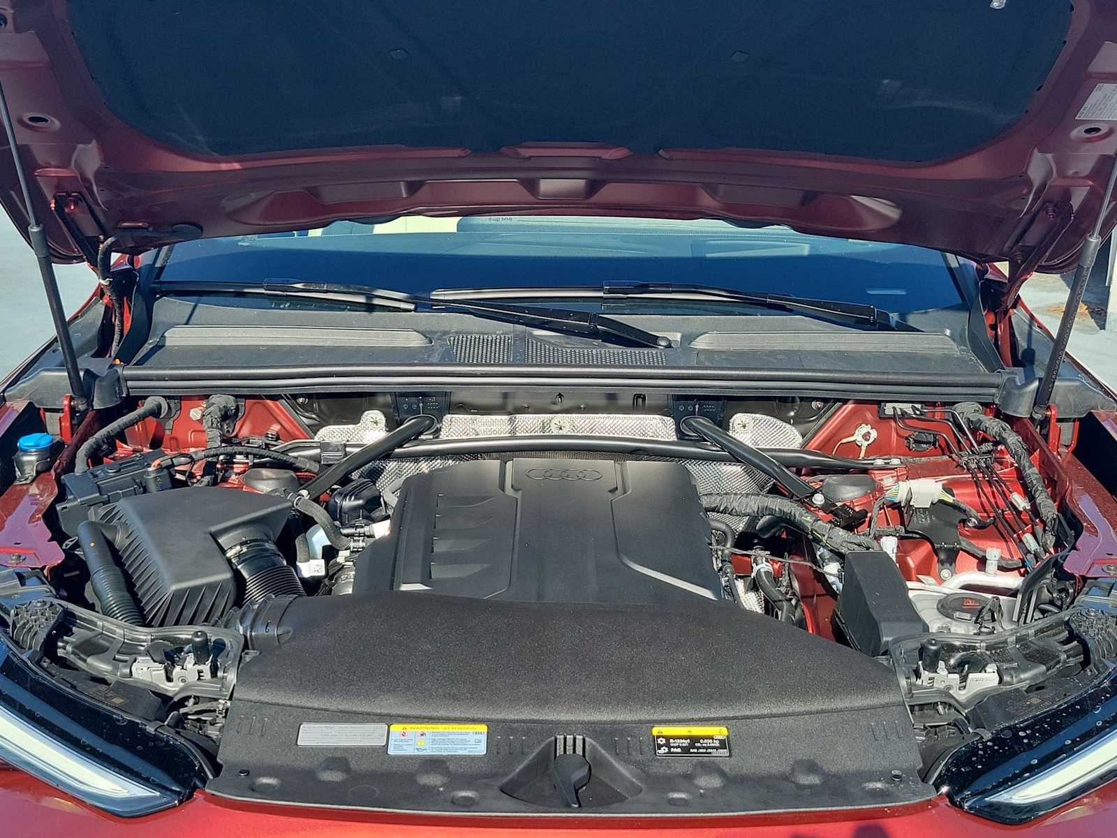 Thumbnail: 2025 Audi Q5 - 13