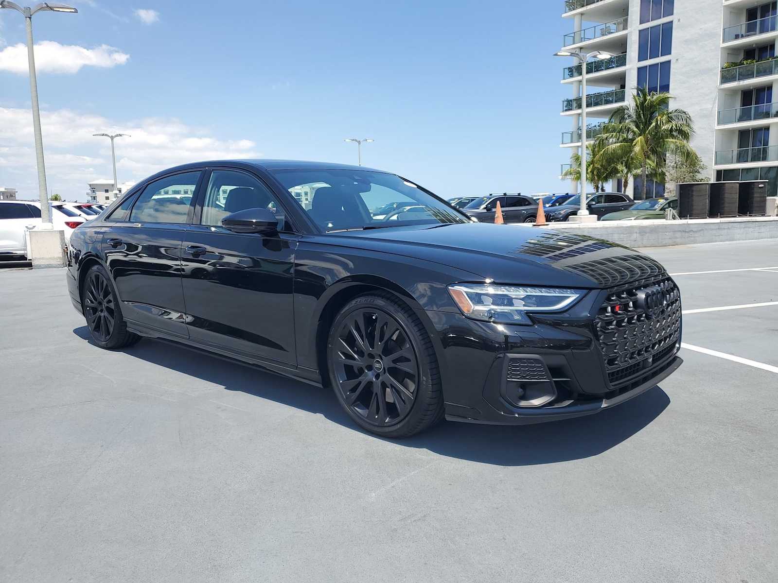 Thumbnail: 2025 Audi S8 - 8