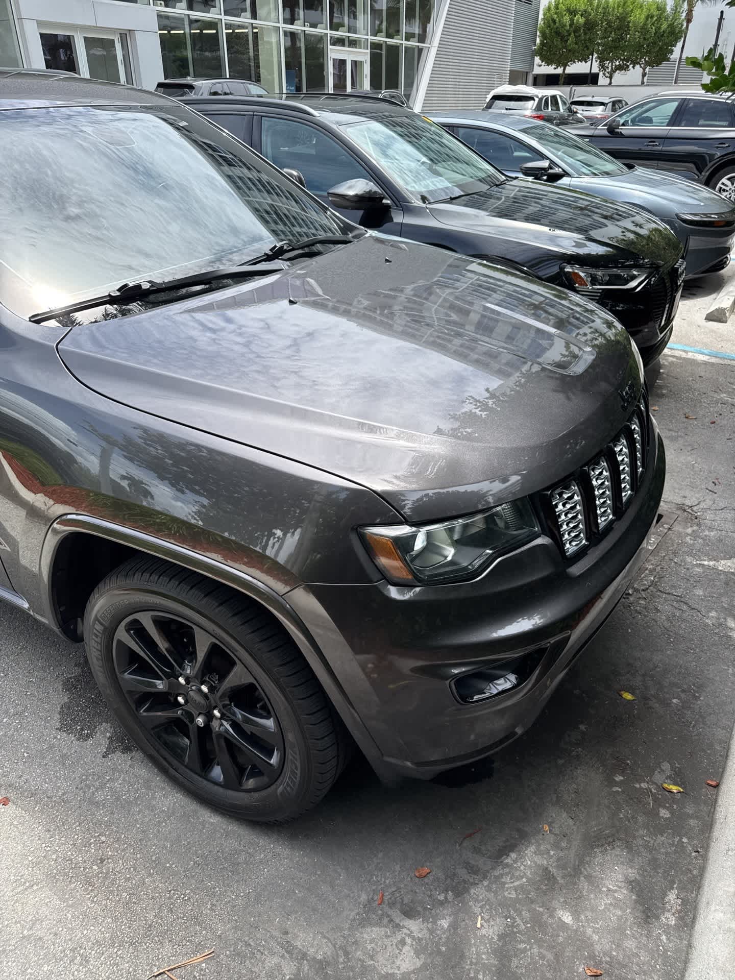 Thumbnail: 2020 Jeep Grand Cherokee - 1