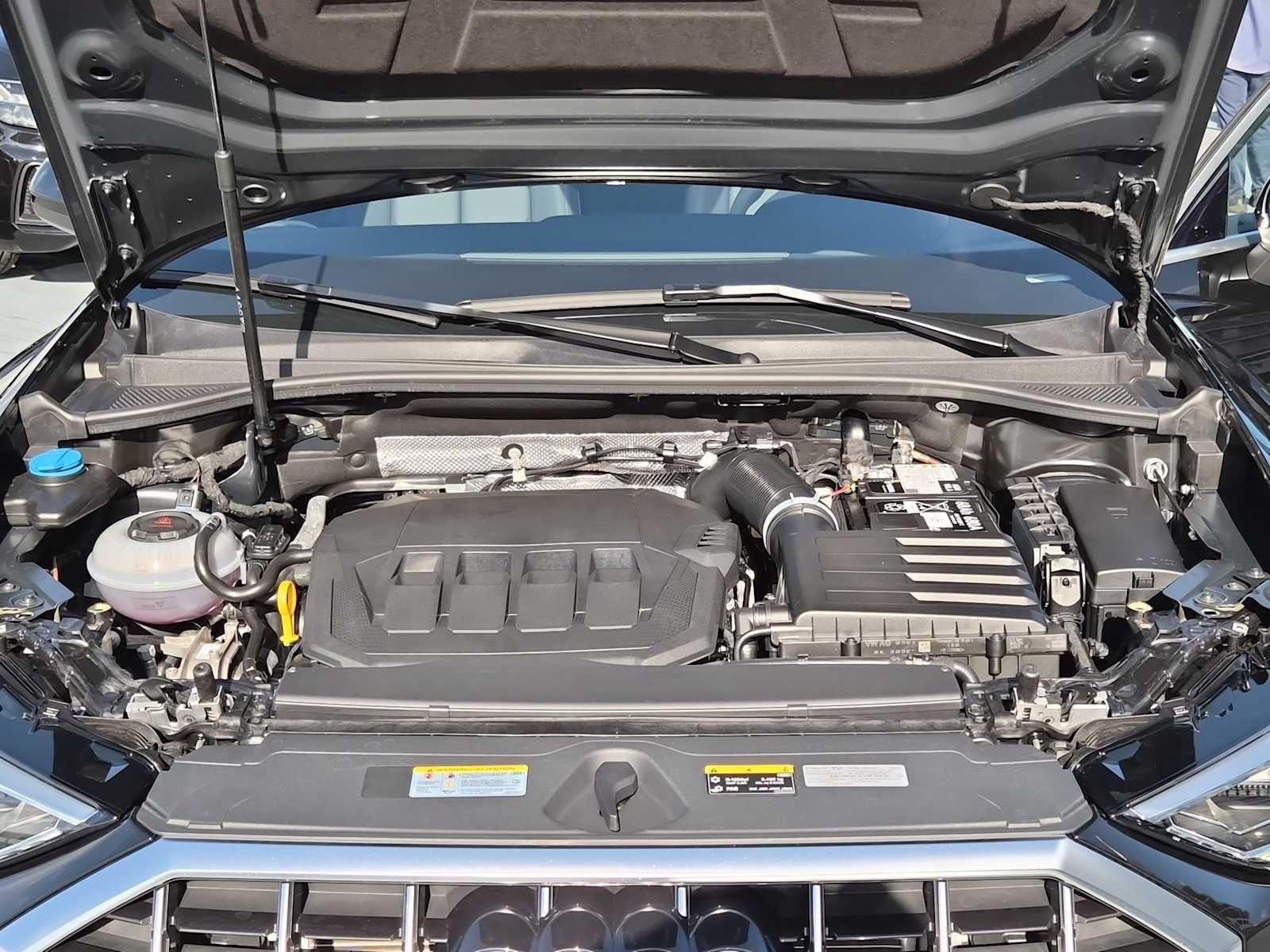 Thumbnail: 2025 Audi Q3 - 13