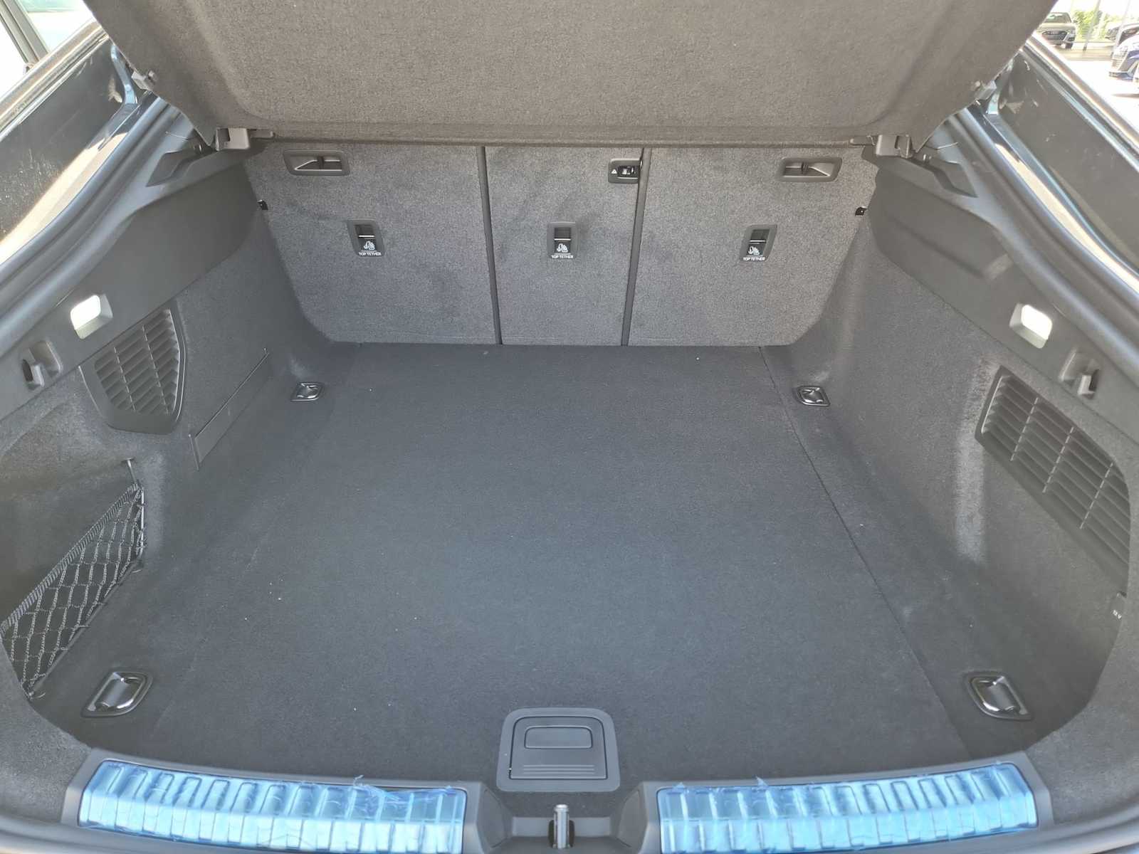 Thumbnail: 2025 Audi S5 - 26