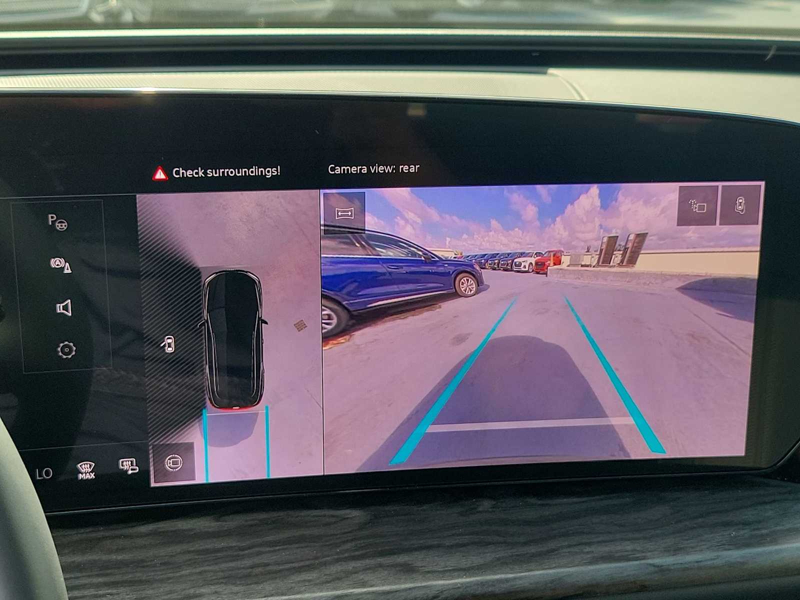 Thumbnail: 2025 Audi Q5 - 24