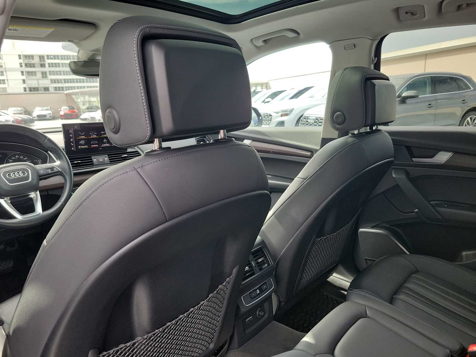 Thumbnail: 2022 Audi Q5 - 17