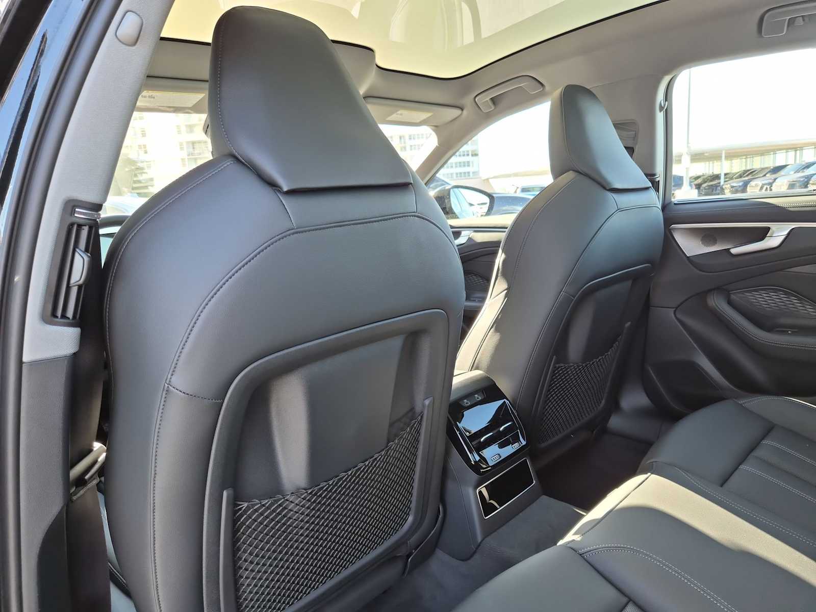 Thumbnail: 2026 Audi A6 - 17