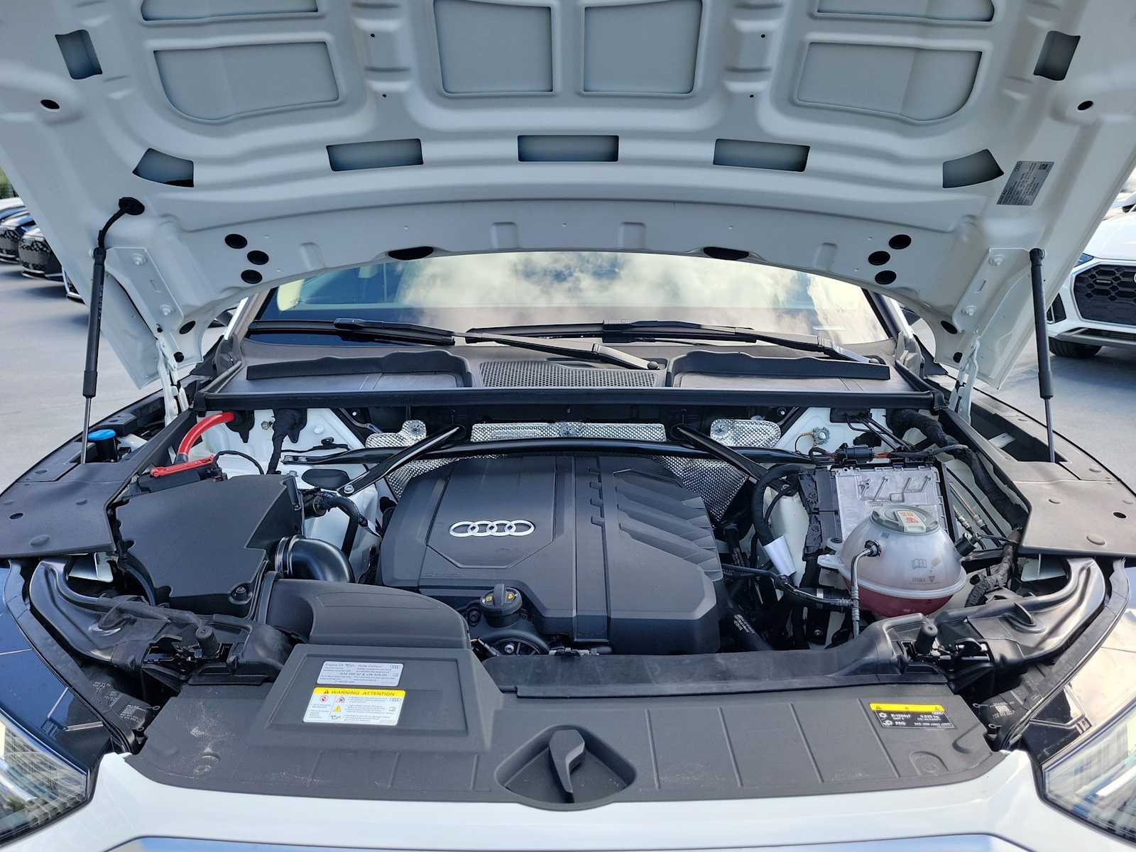 Thumbnail: 2023 Audi Q5 - 13