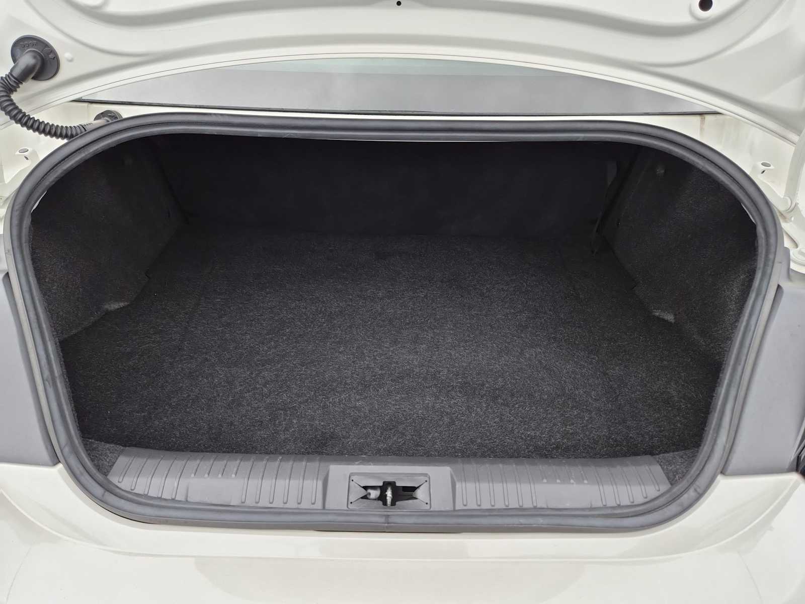 Thumbnail: 2024 Toyota GR86 - 24