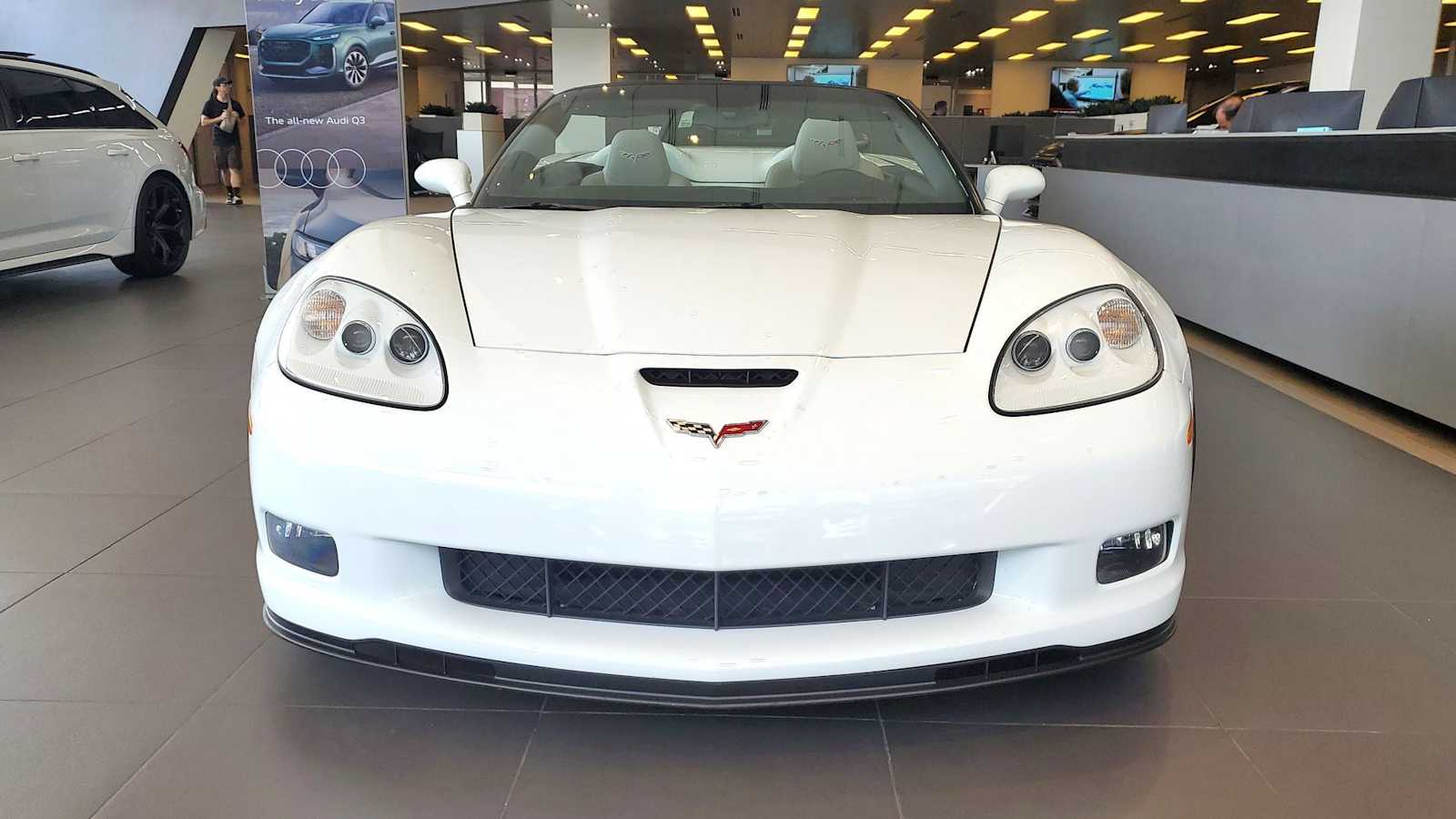 Thumbnail: 2012 Chevrolet Corvette - 8