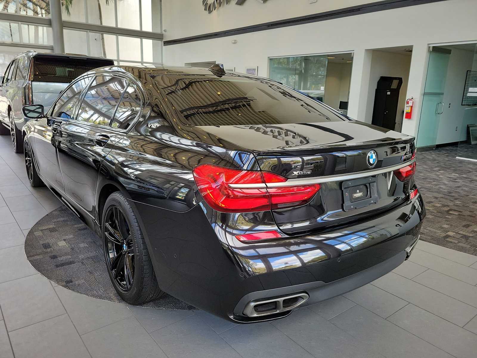 Thumbnail: 2018 BMW 7 Series - 3