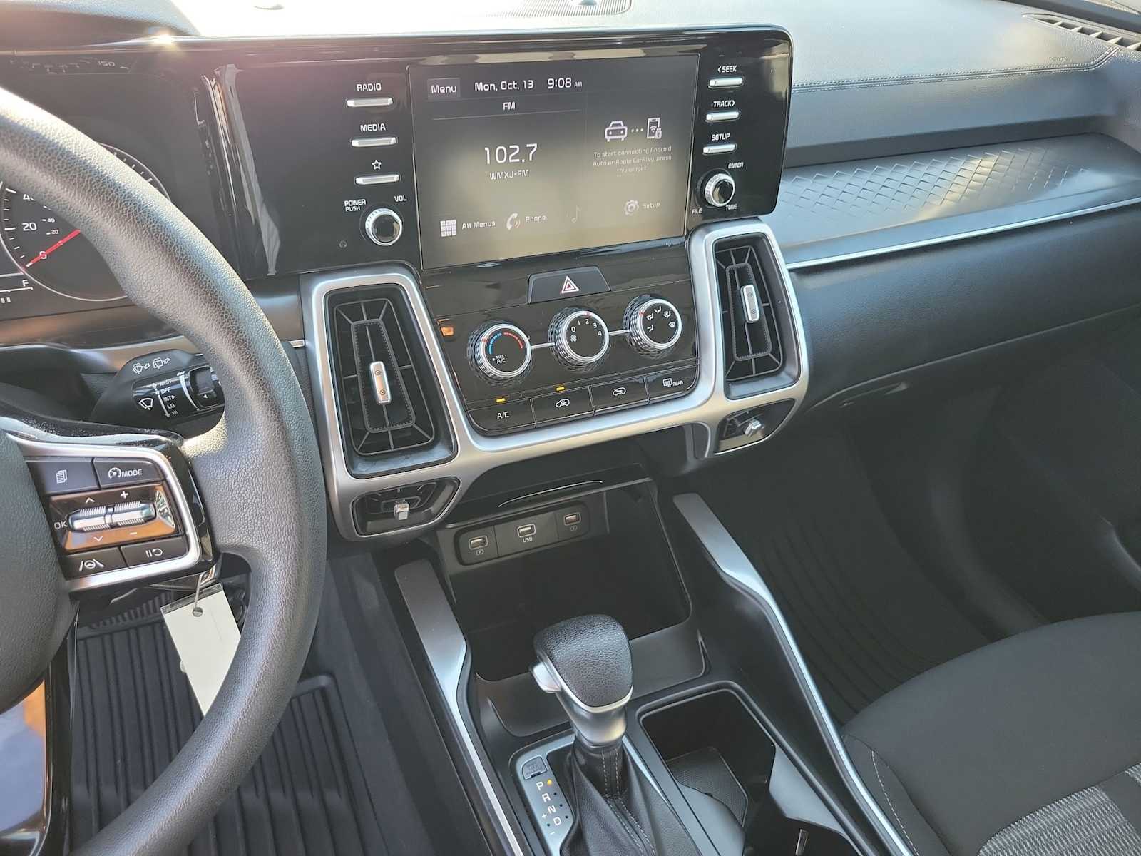 Thumbnail: 2021 Kia Sorento - 22