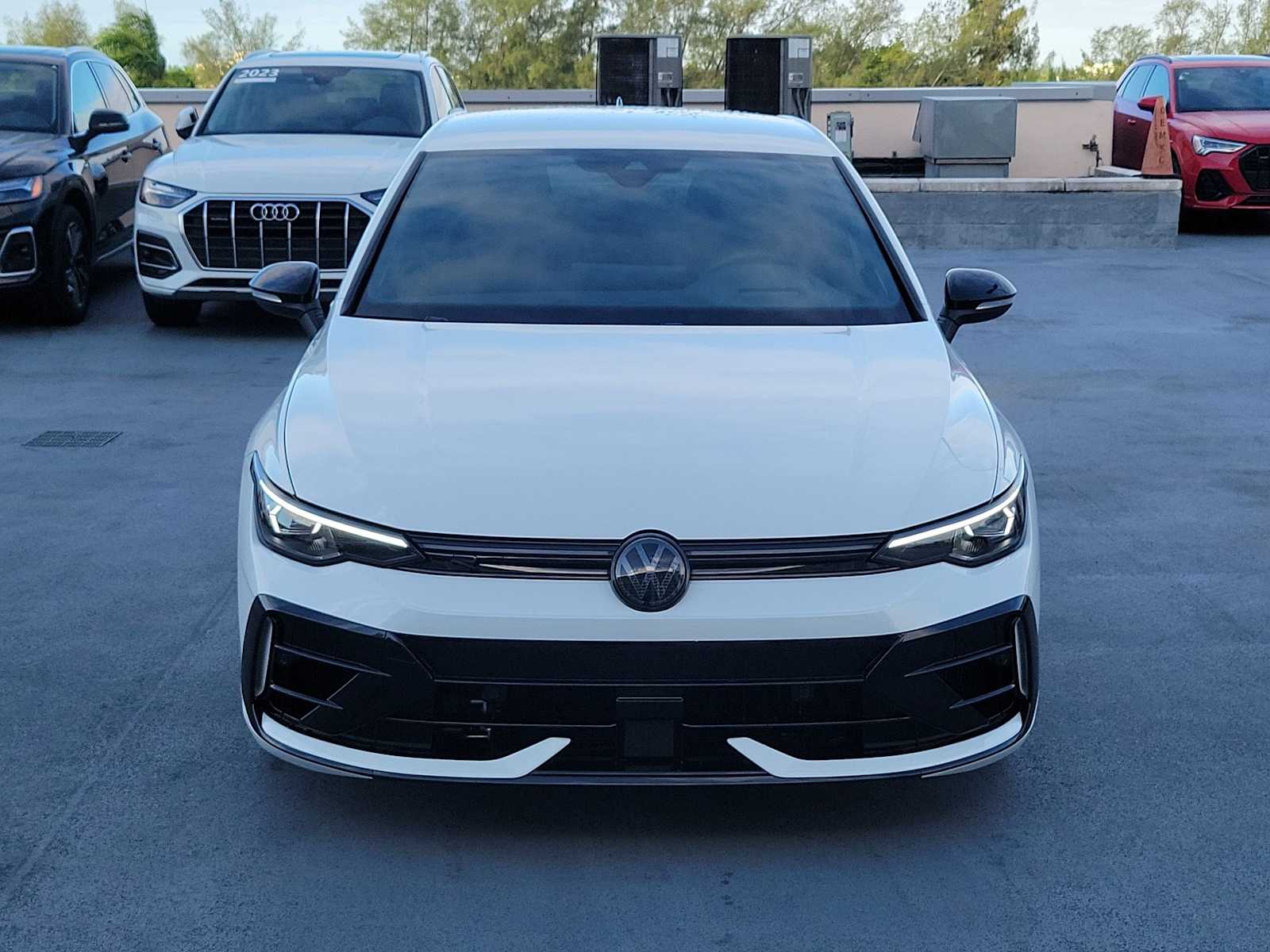 Thumbnail: 2025 Volkswagen Golf - 9