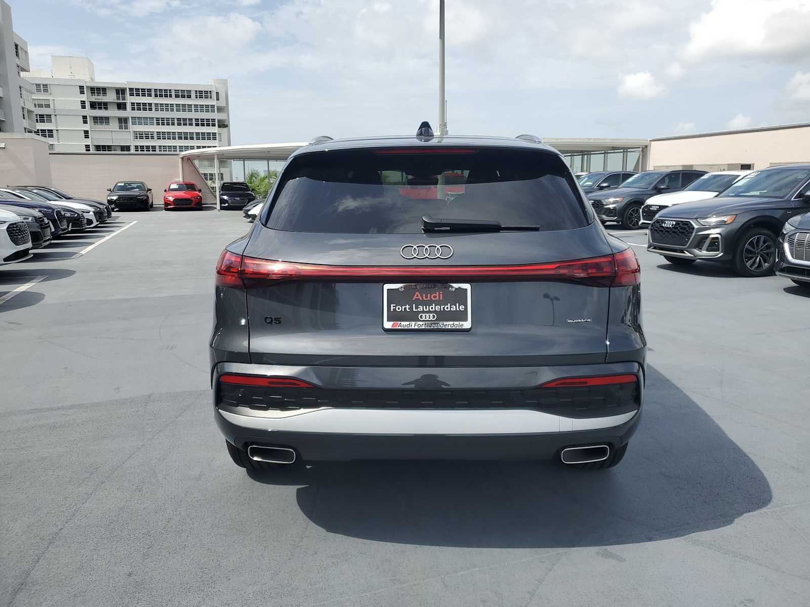 Thumbnail: 2025 Audi Q5 - 5