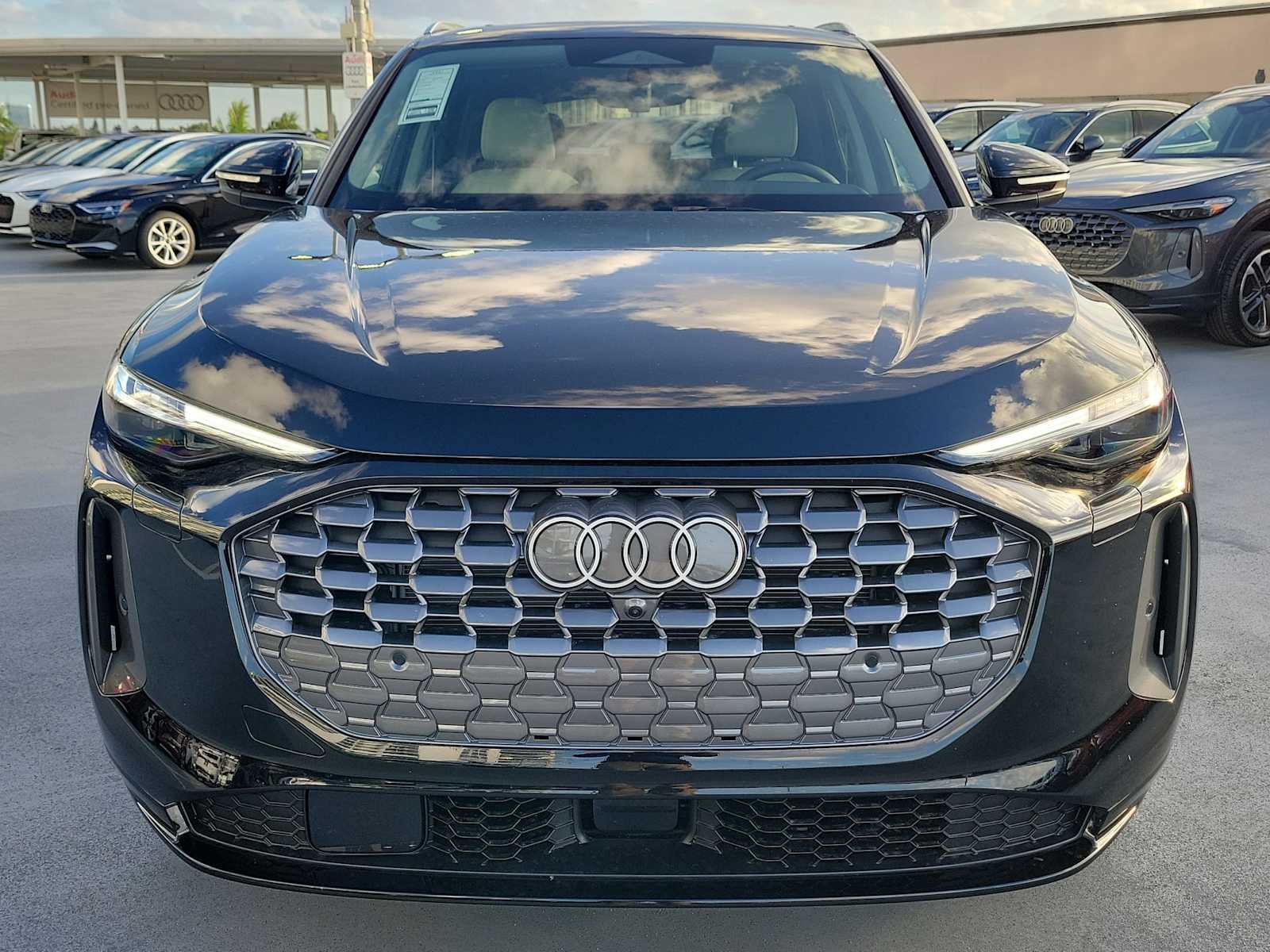 Thumbnail: 2026 Audi Q5 - 9