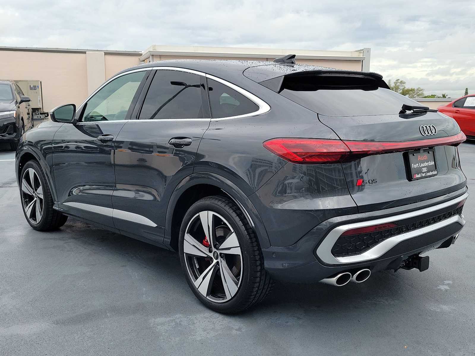 Thumbnail: 2026 Audi SQ5 - 4