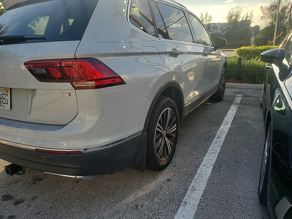 Used 2018 Volkswagen Tiguan SEL SUV