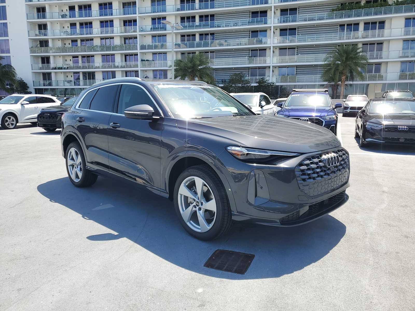 2025 Audi Q5 Premium Plus 8