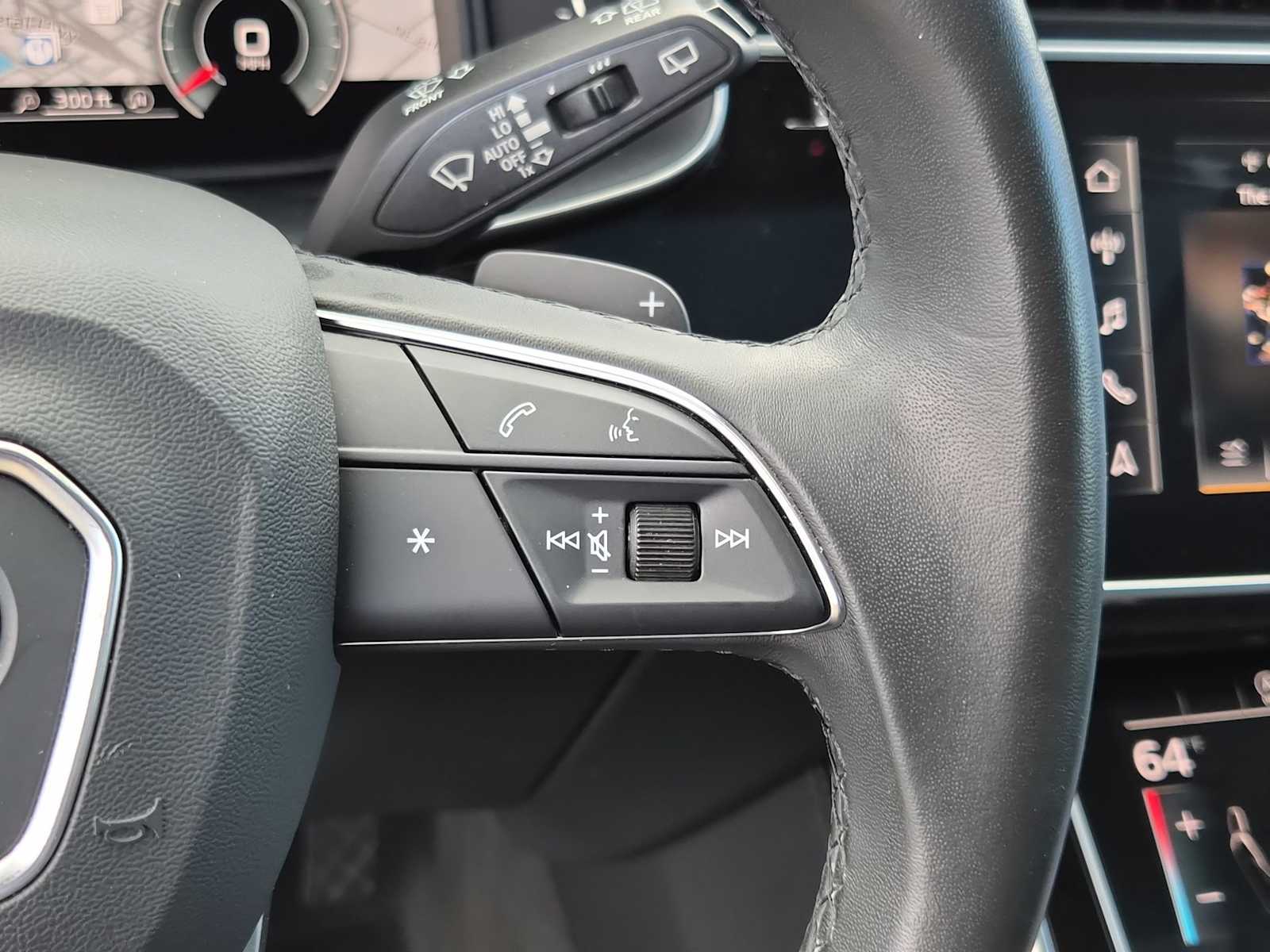 Thumbnail: 2023 Audi Q7 - 22