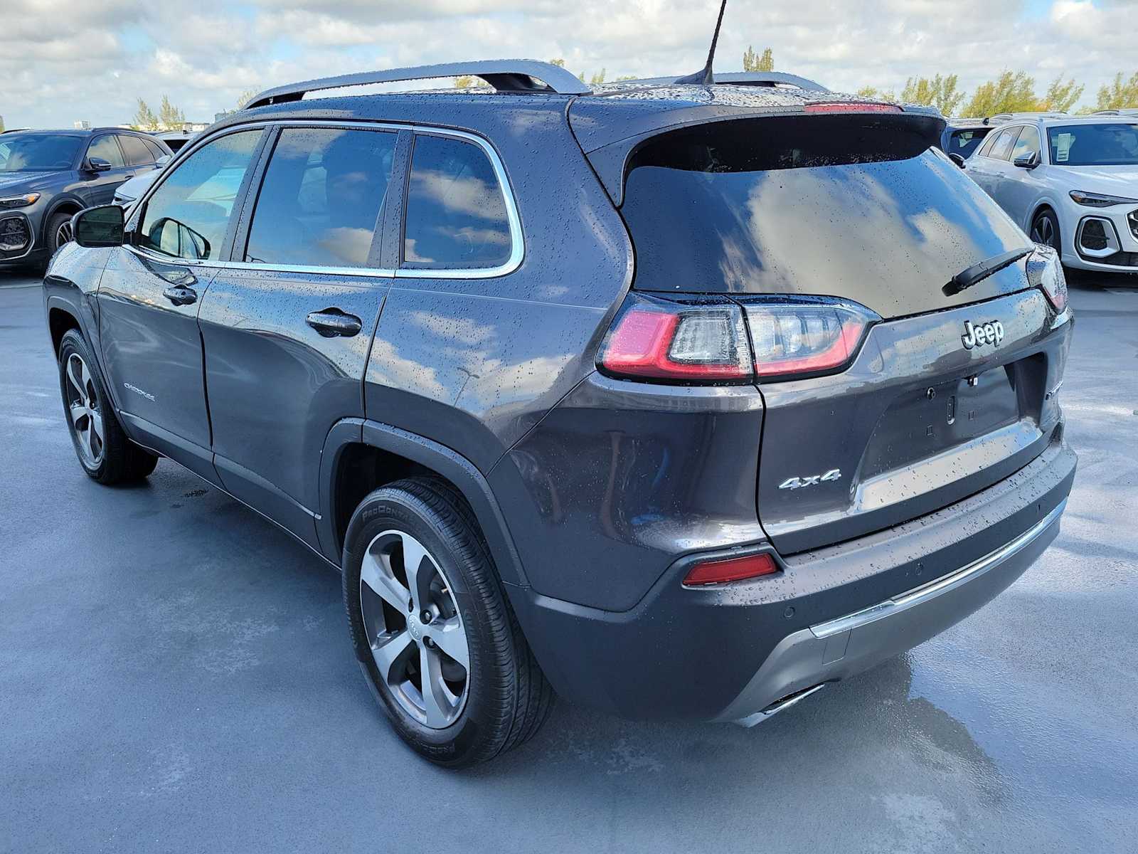 Thumbnail: 2020 Jeep Cherokee - 4