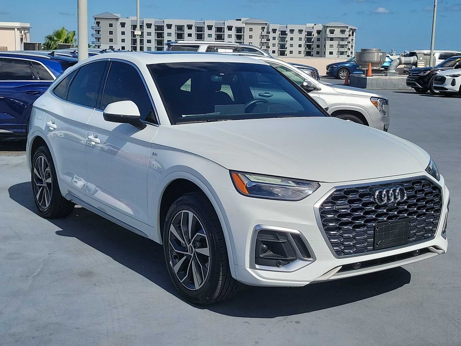 Thumbnail: 2021 Audi Q5 - 8