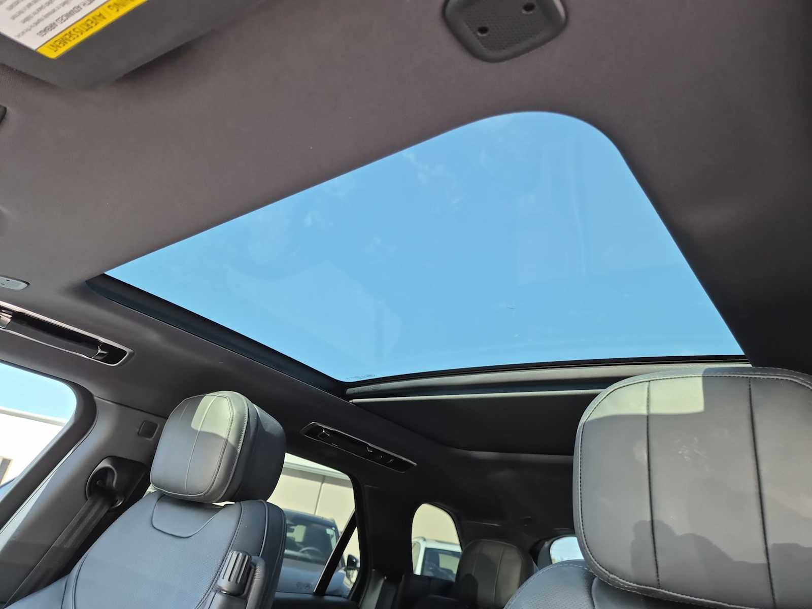 Thumbnail: 2024 Land Rover Range Rover Sport - 18