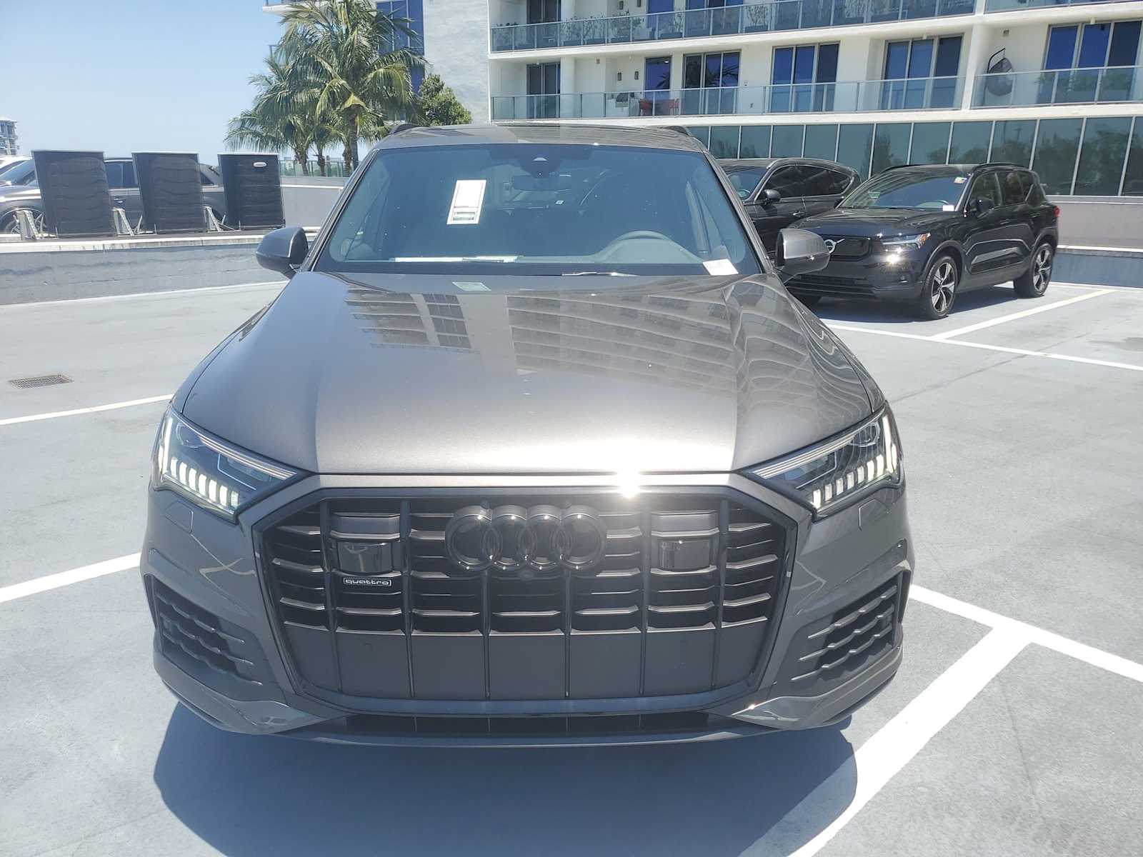 Thumbnail: 2023 Audi Q7 - 9