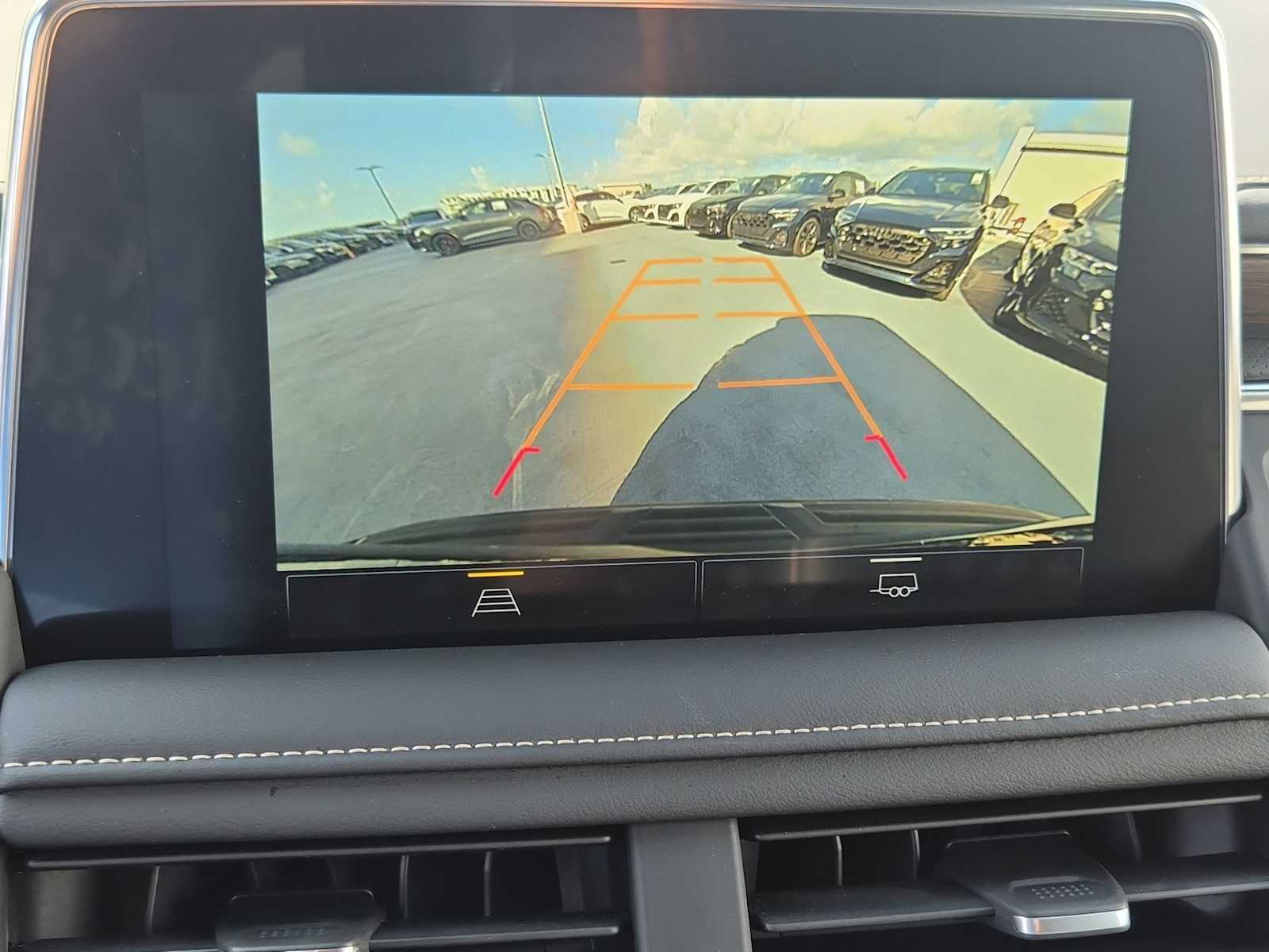 Thumbnail: 2023 Chevrolet Tahoe - 23