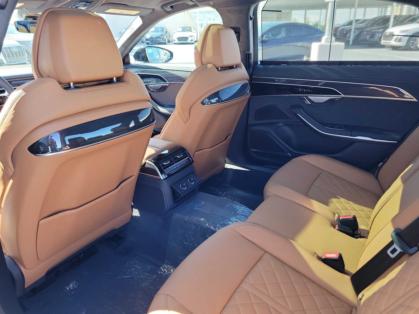 Thumbnail: 2026 Audi S8 - 17